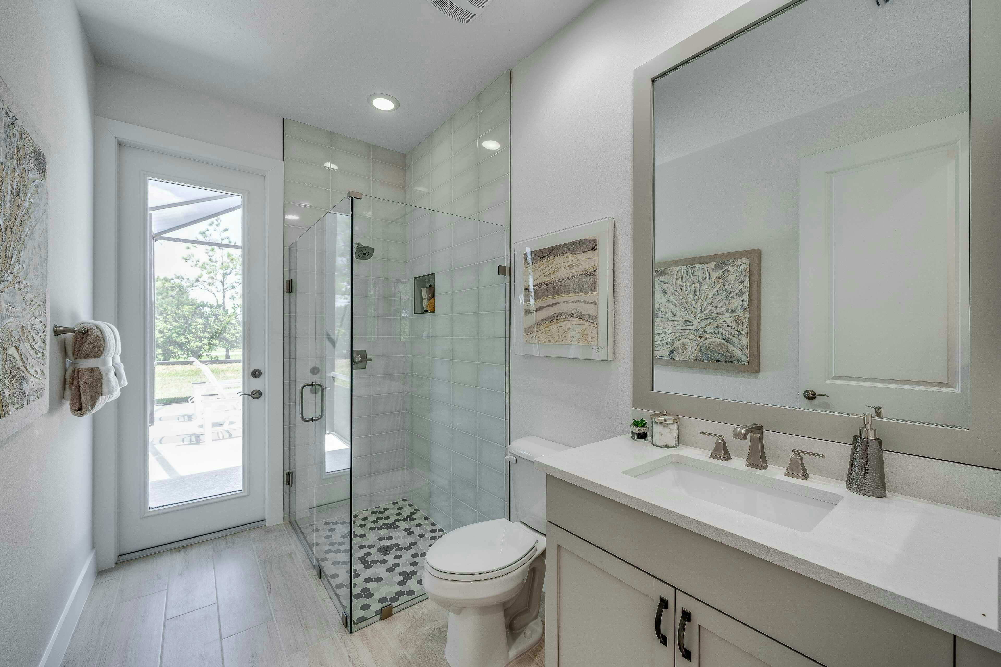 Secondary Bath Cabana | Tavvo Model