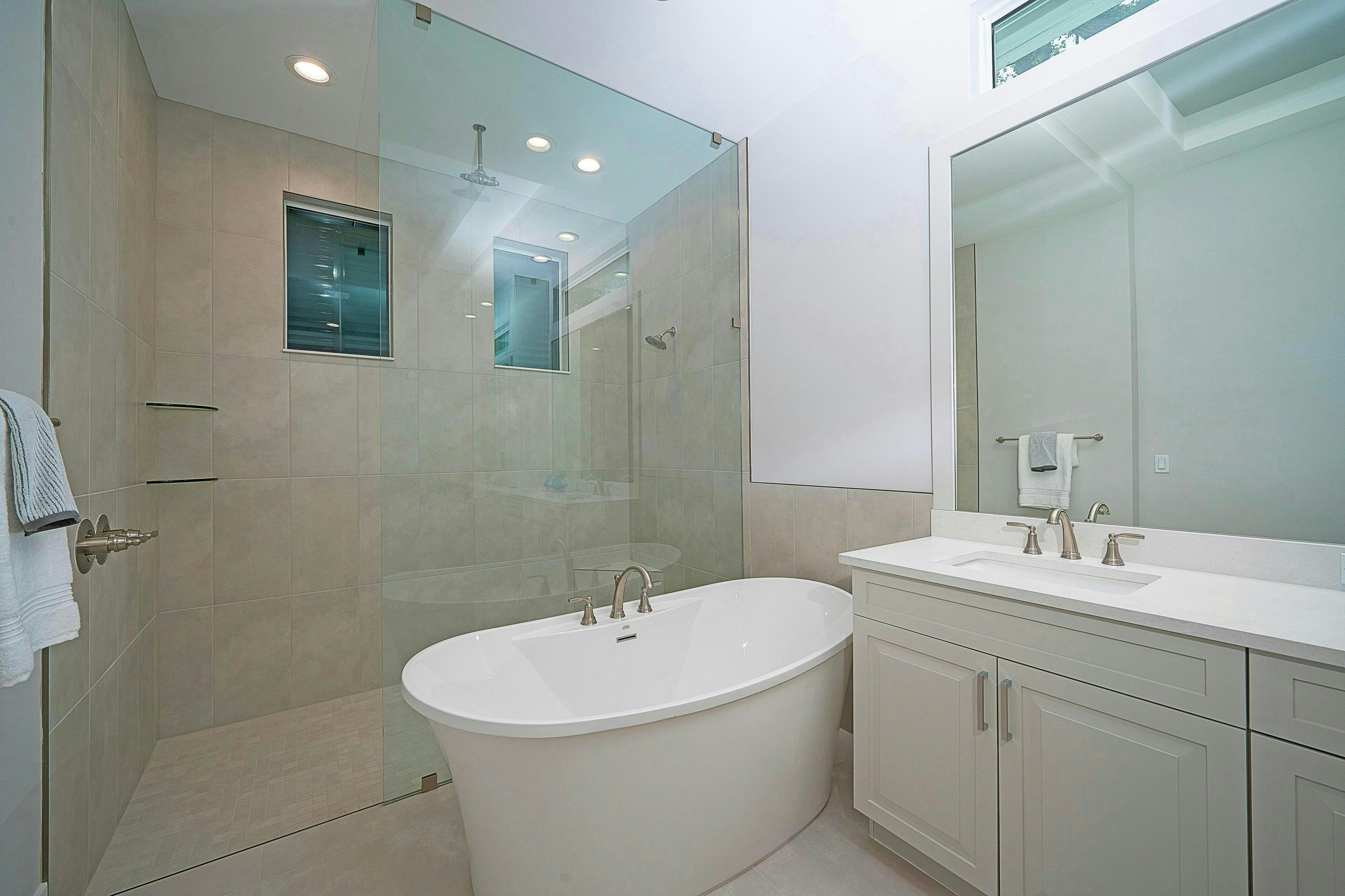 Master Bath | Triton Grande