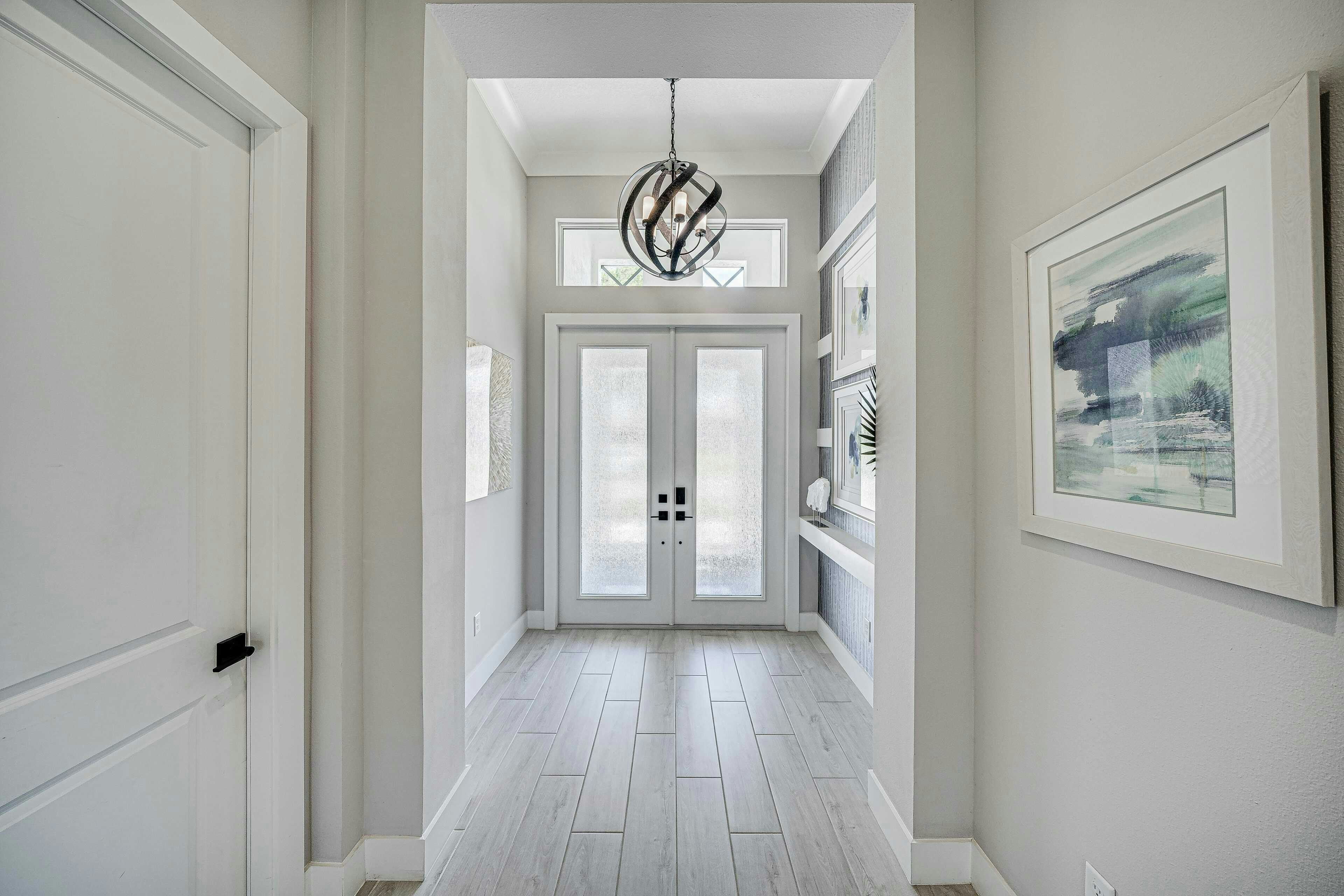 Foyer | Magnolia 21