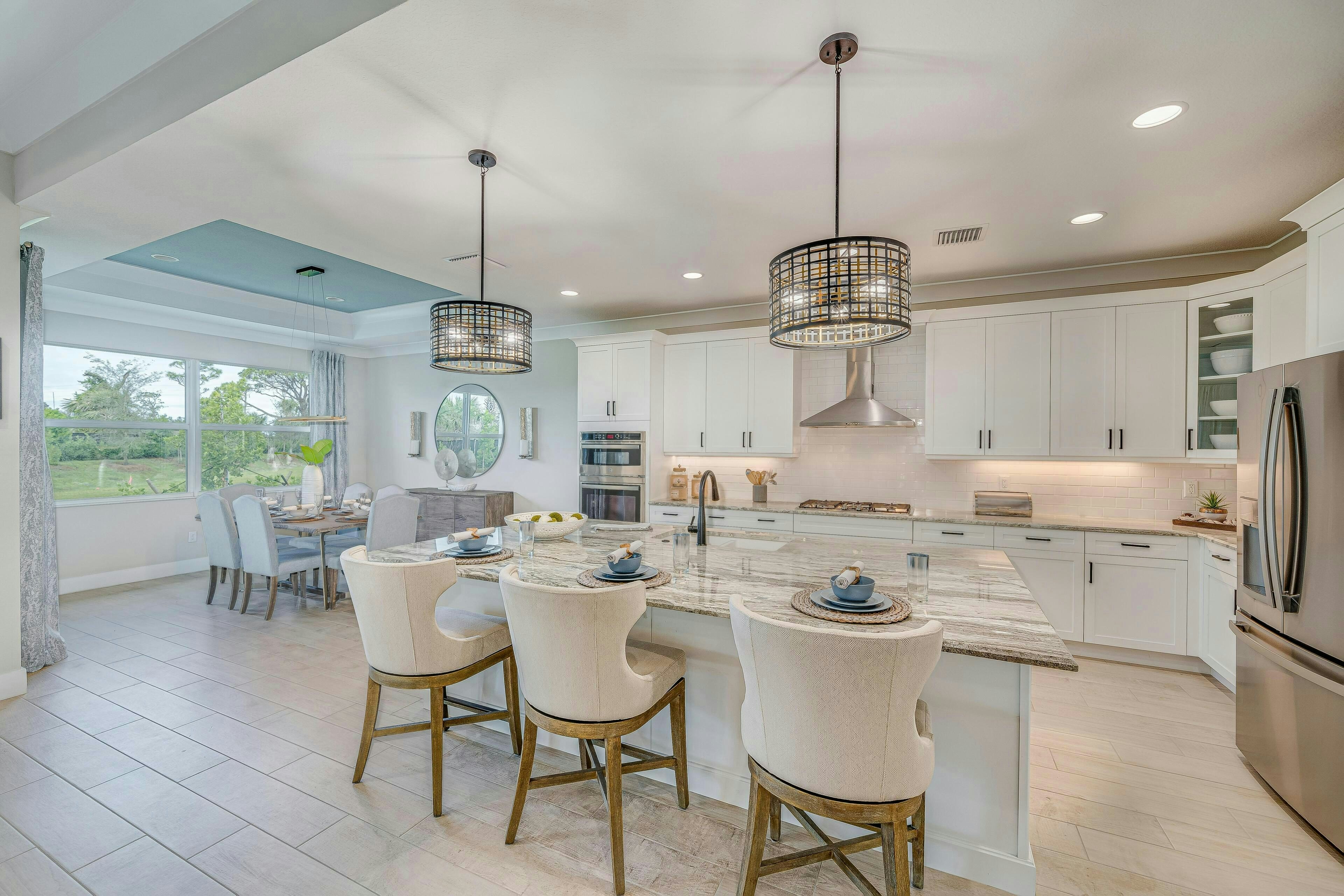 Kitchen & Dining | Aurora 25