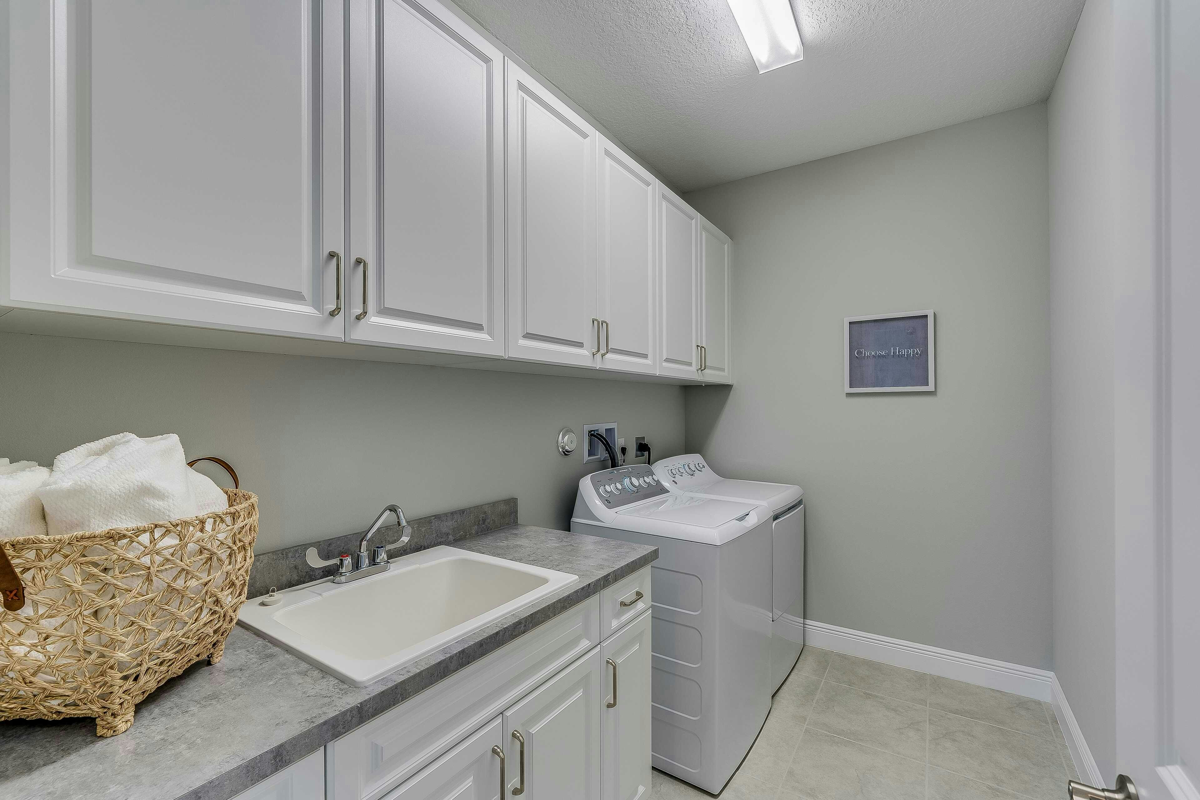 Laundry Room | Aurora 25