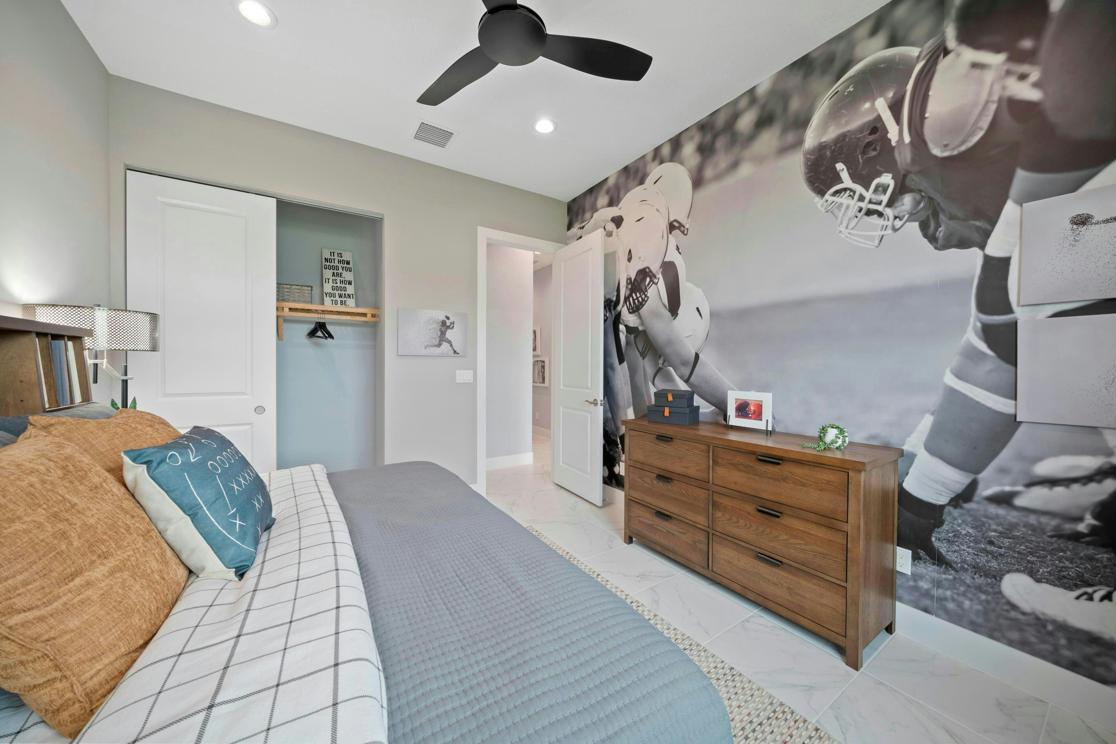 Bedroom 2 | Mariposa