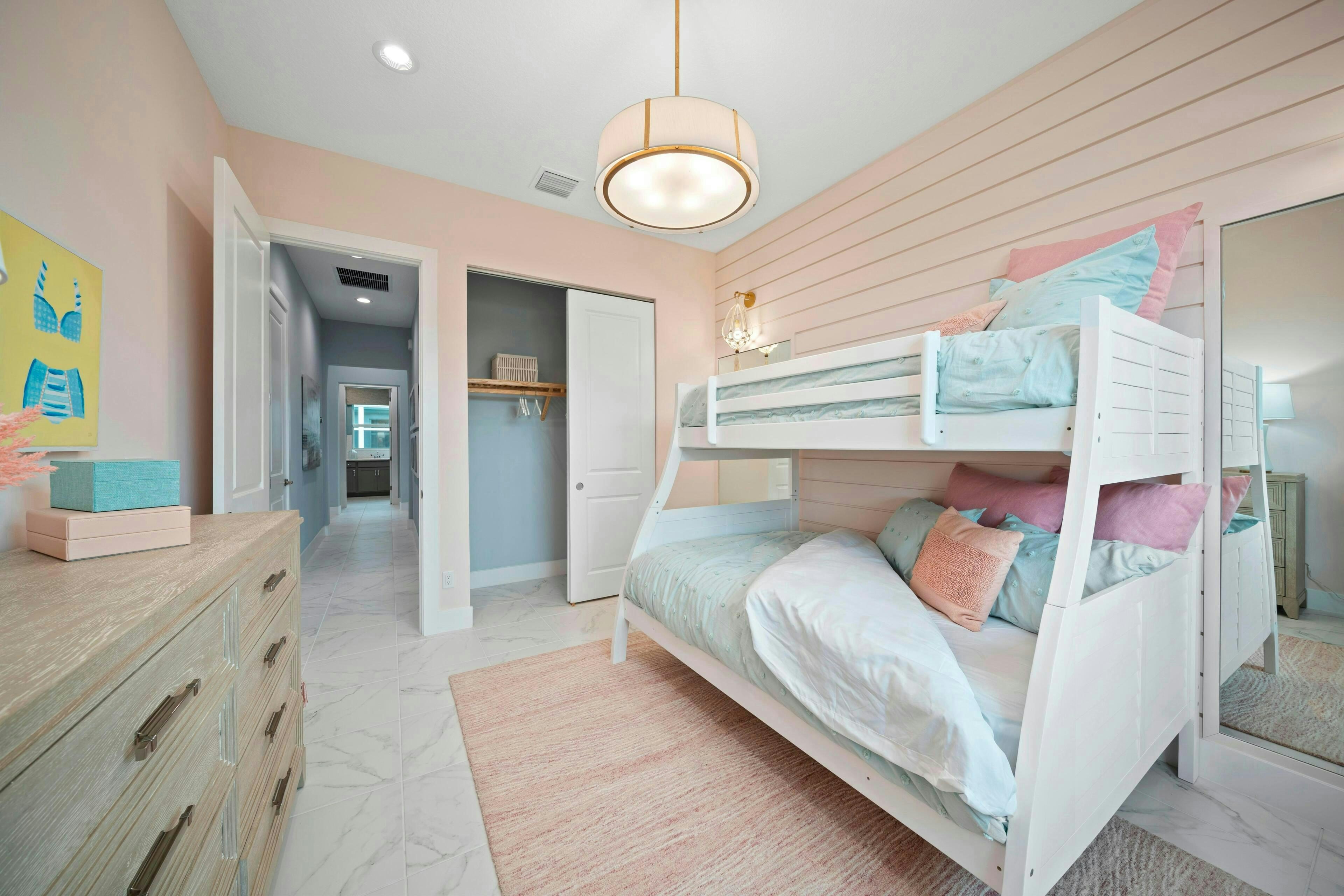 Bedroom 3 | Mariposa