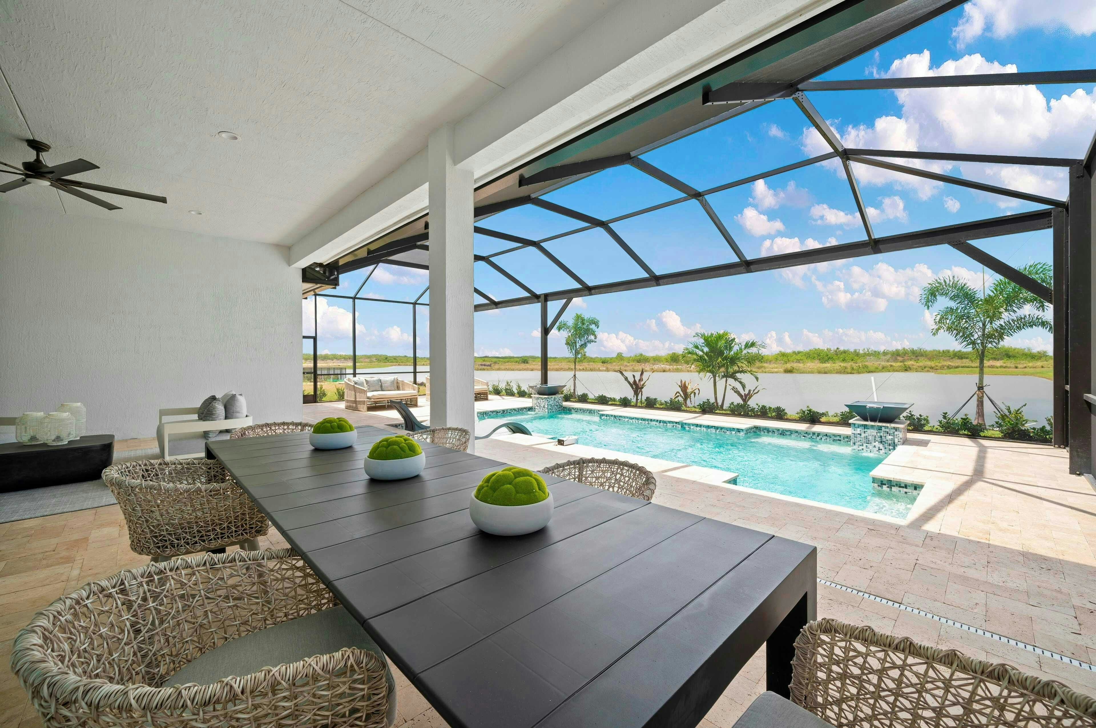 Lanai & Screened Pool | Mariposa