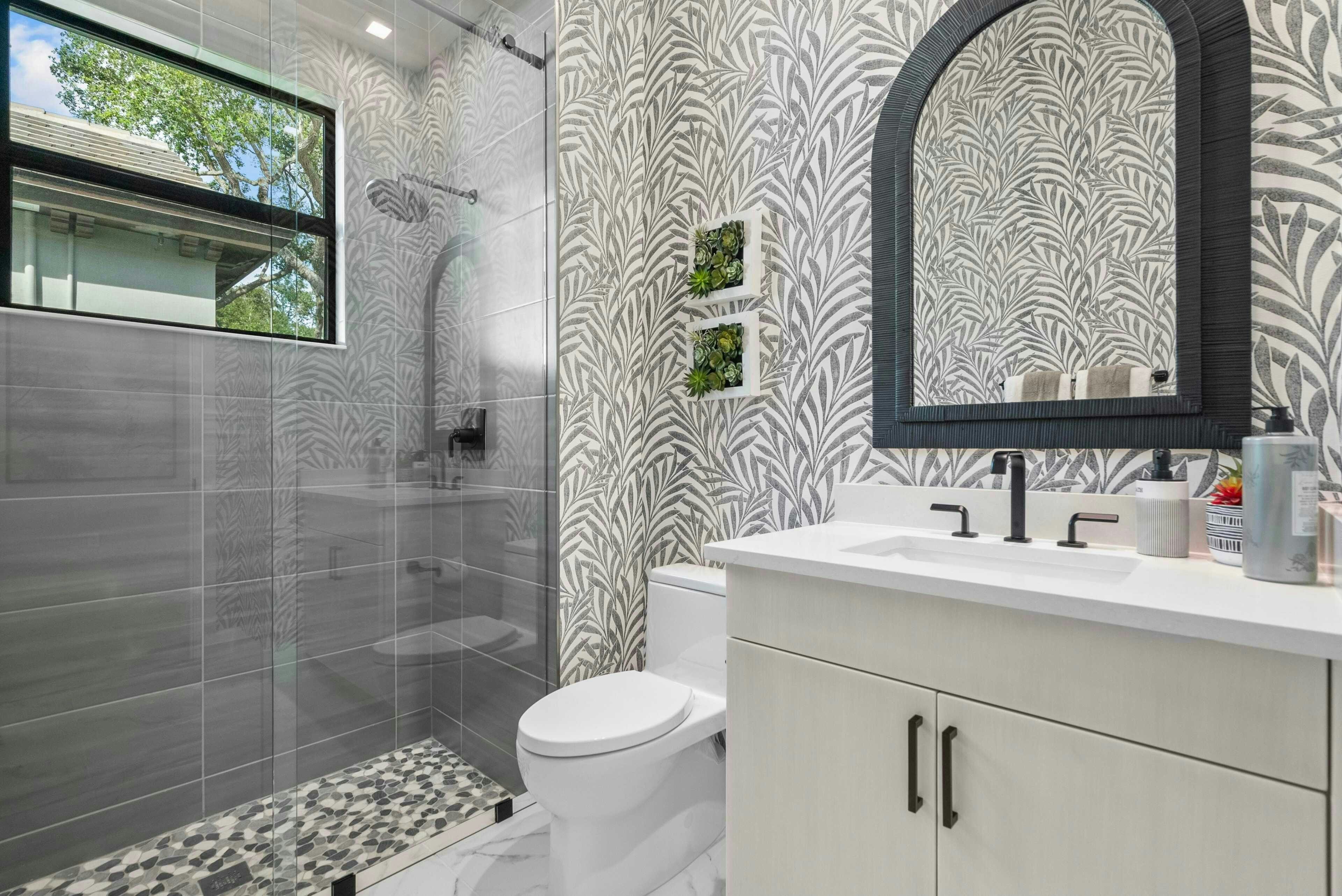 Secondary Bath | Sapphire Model | Seaglass