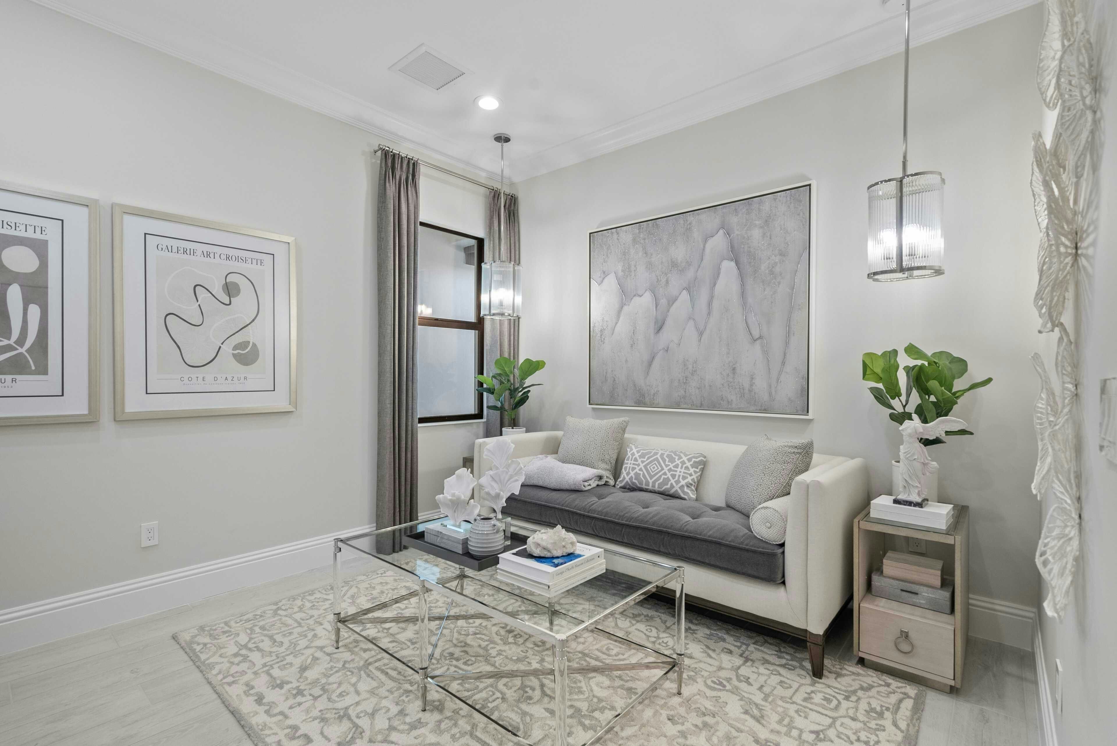 Den | Seabreeze Grande