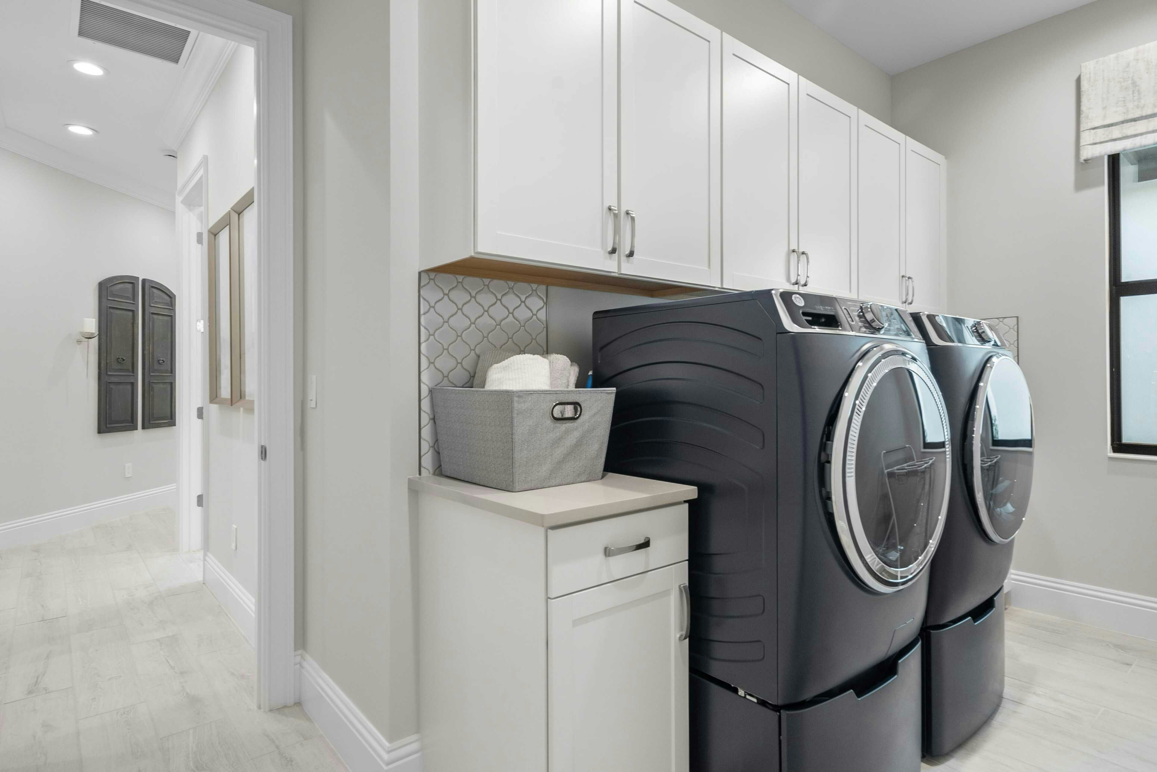 Laundry Room | Seabreeze Grande