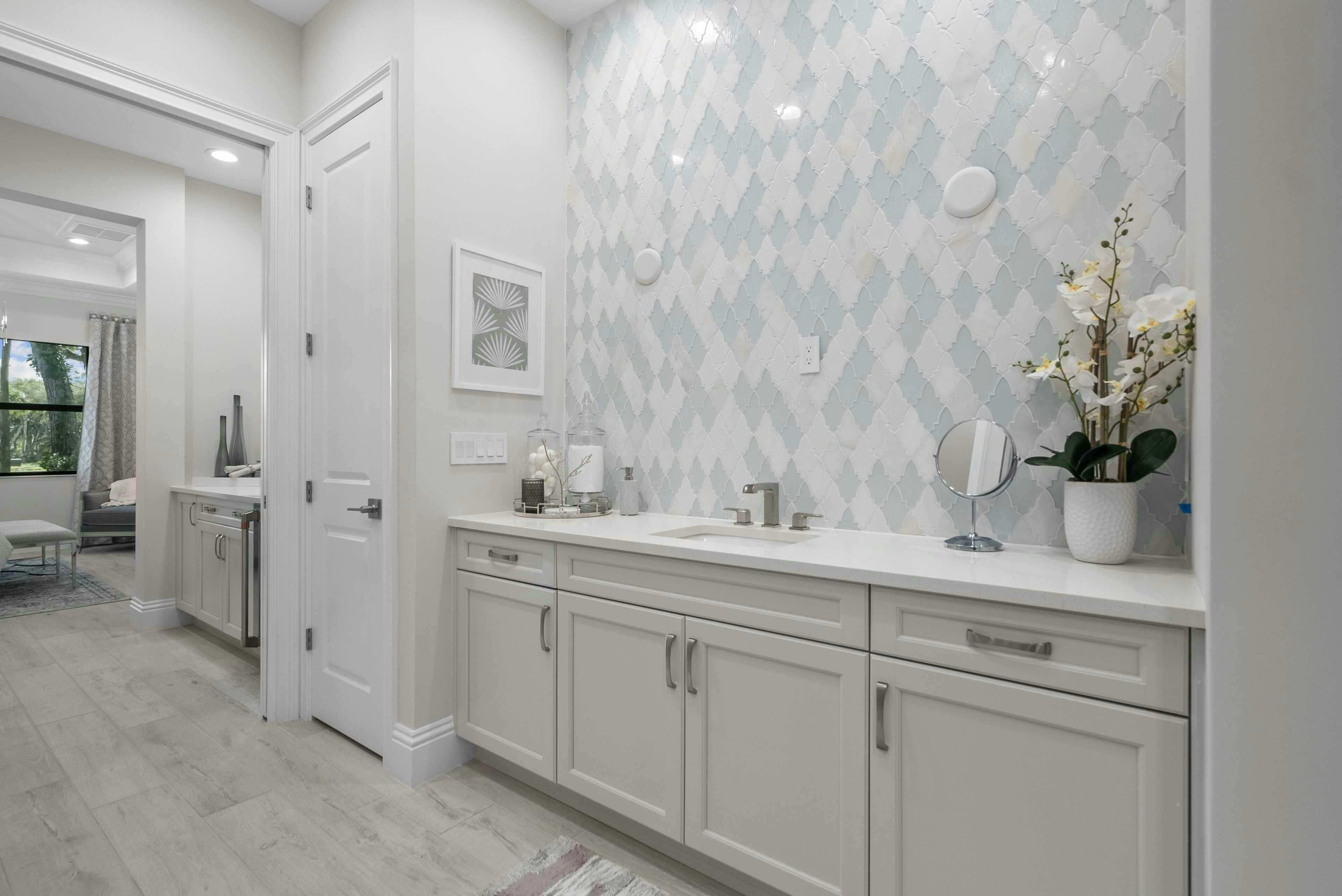 Master Bath | Seabreeze Grande