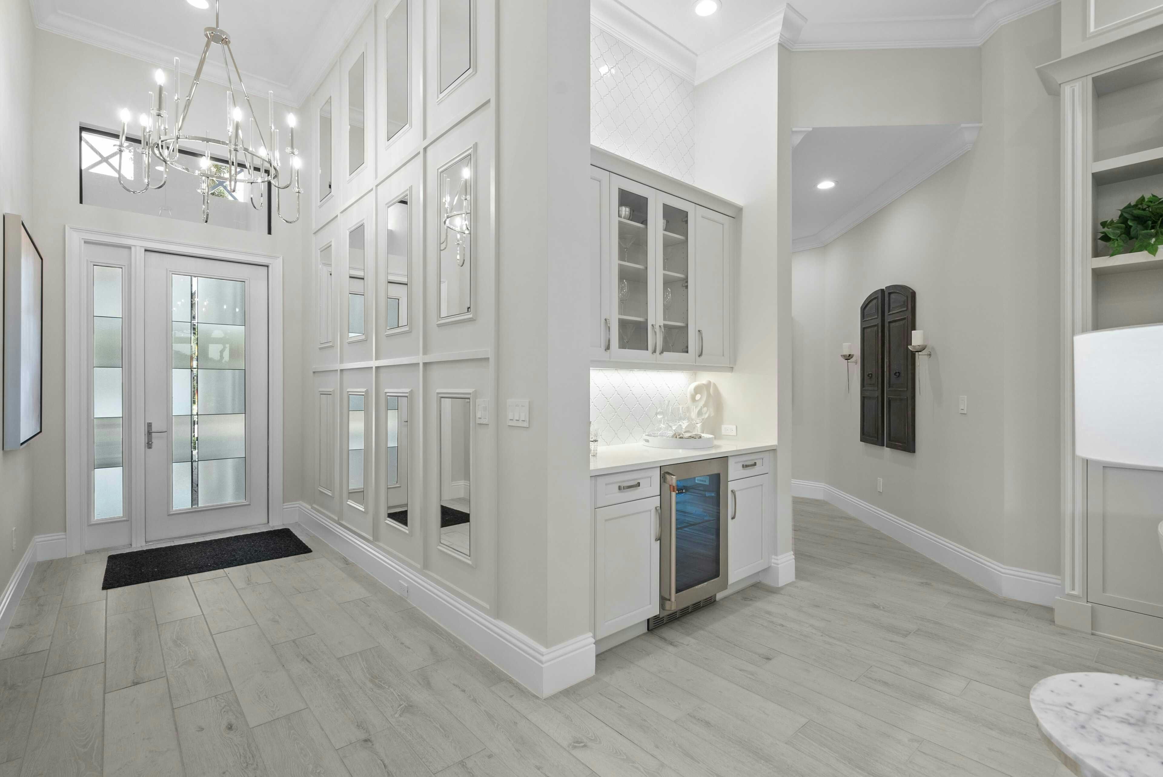 Foyer | Seabreeze Grande