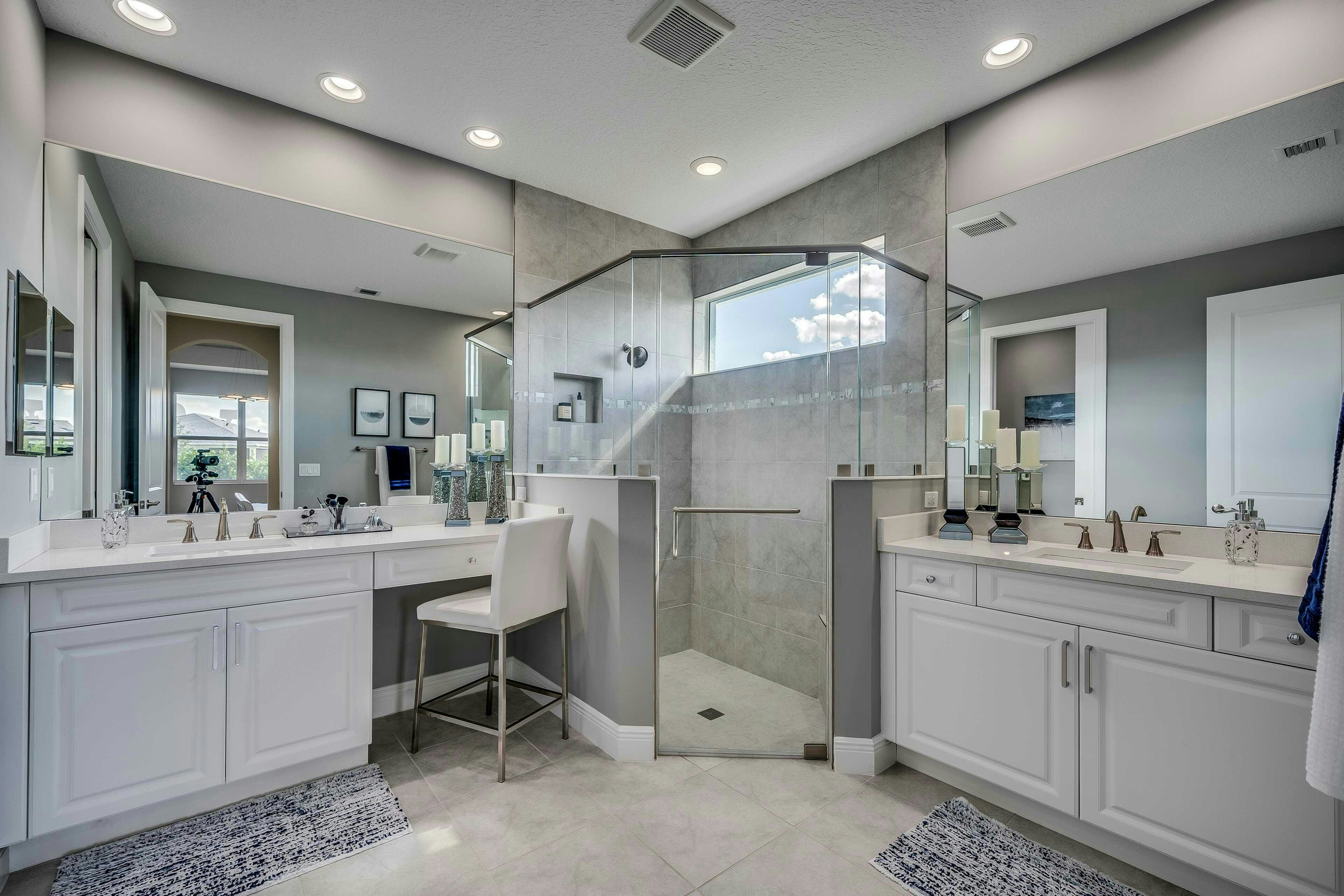 Master Bath | Palomar Model