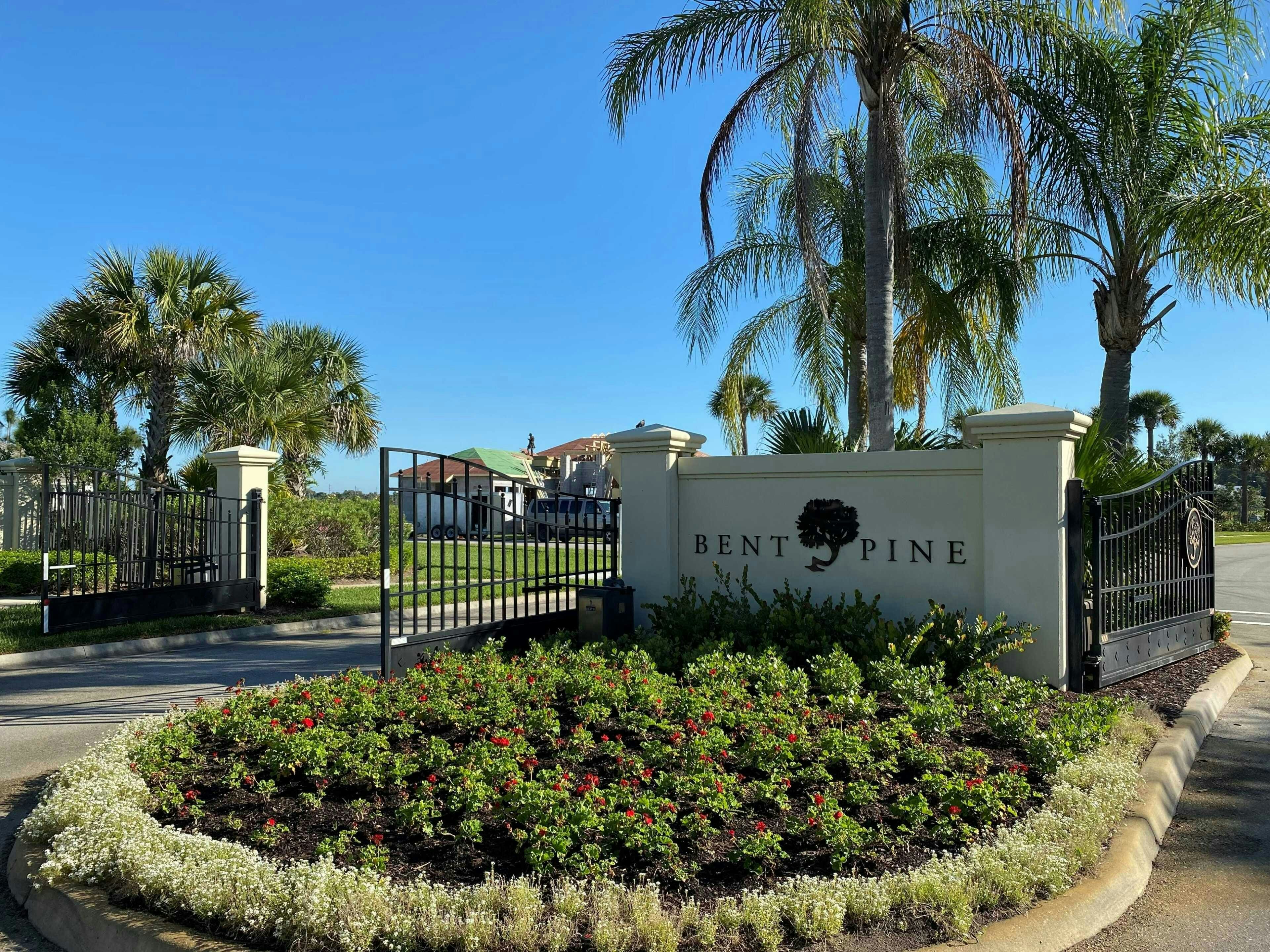 Entry Signage | Bent Pine Preserve