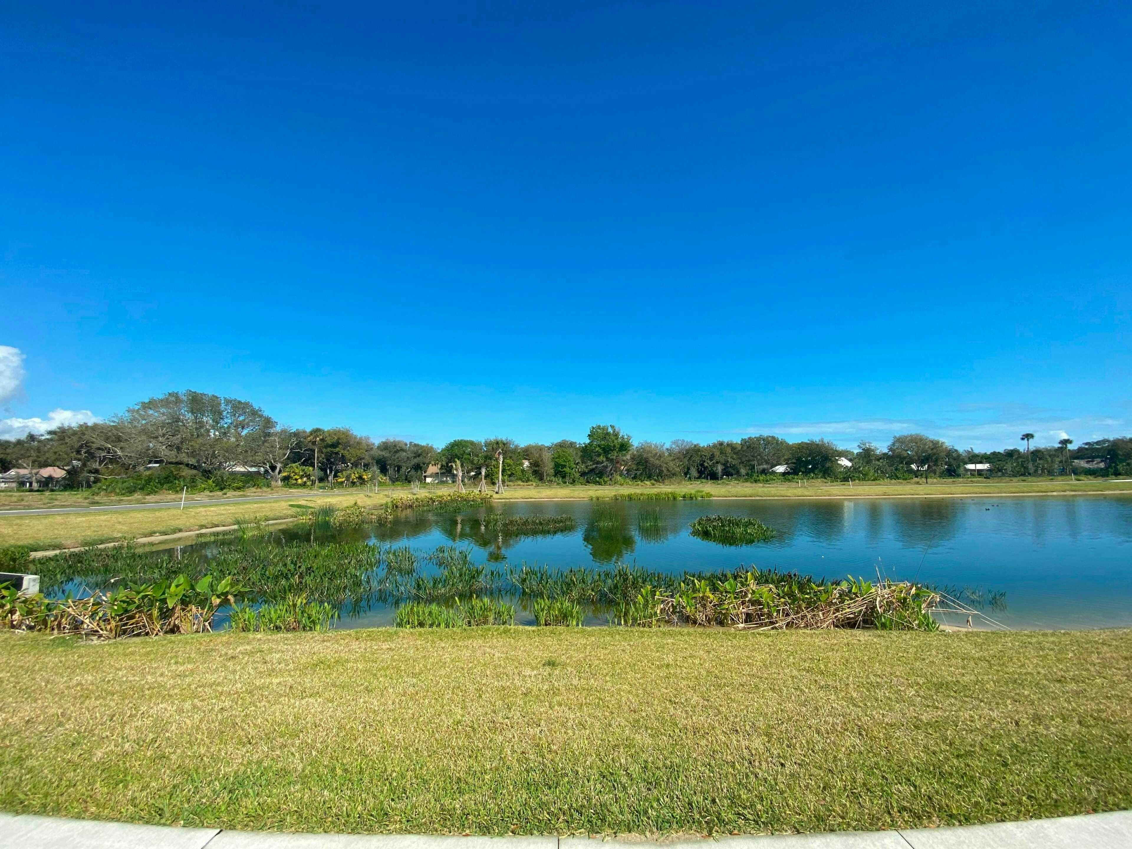 Community Lakes | The Strand