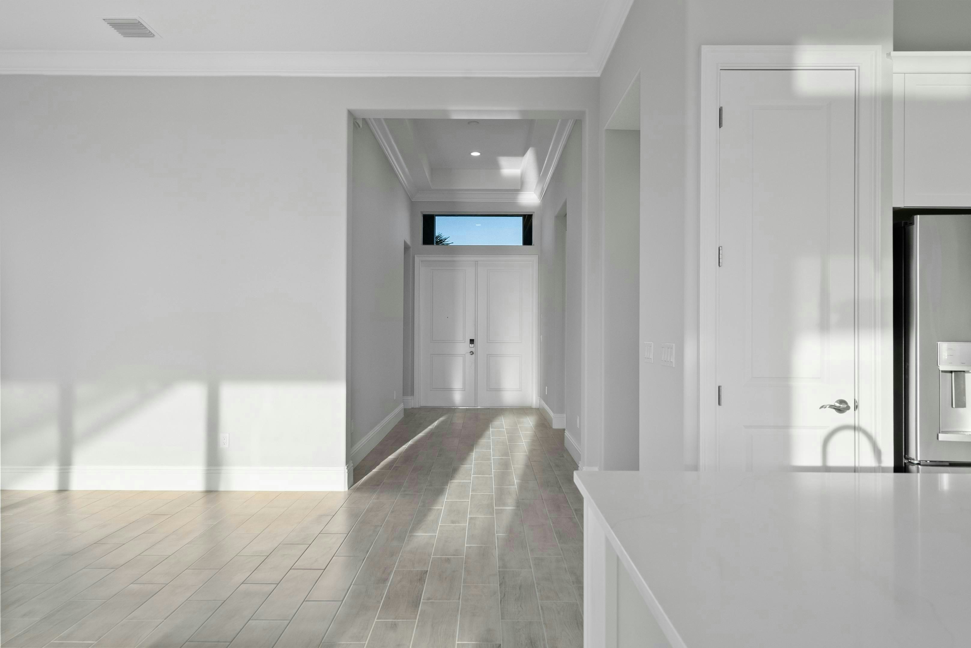 Foyer | Monarch Grande Model