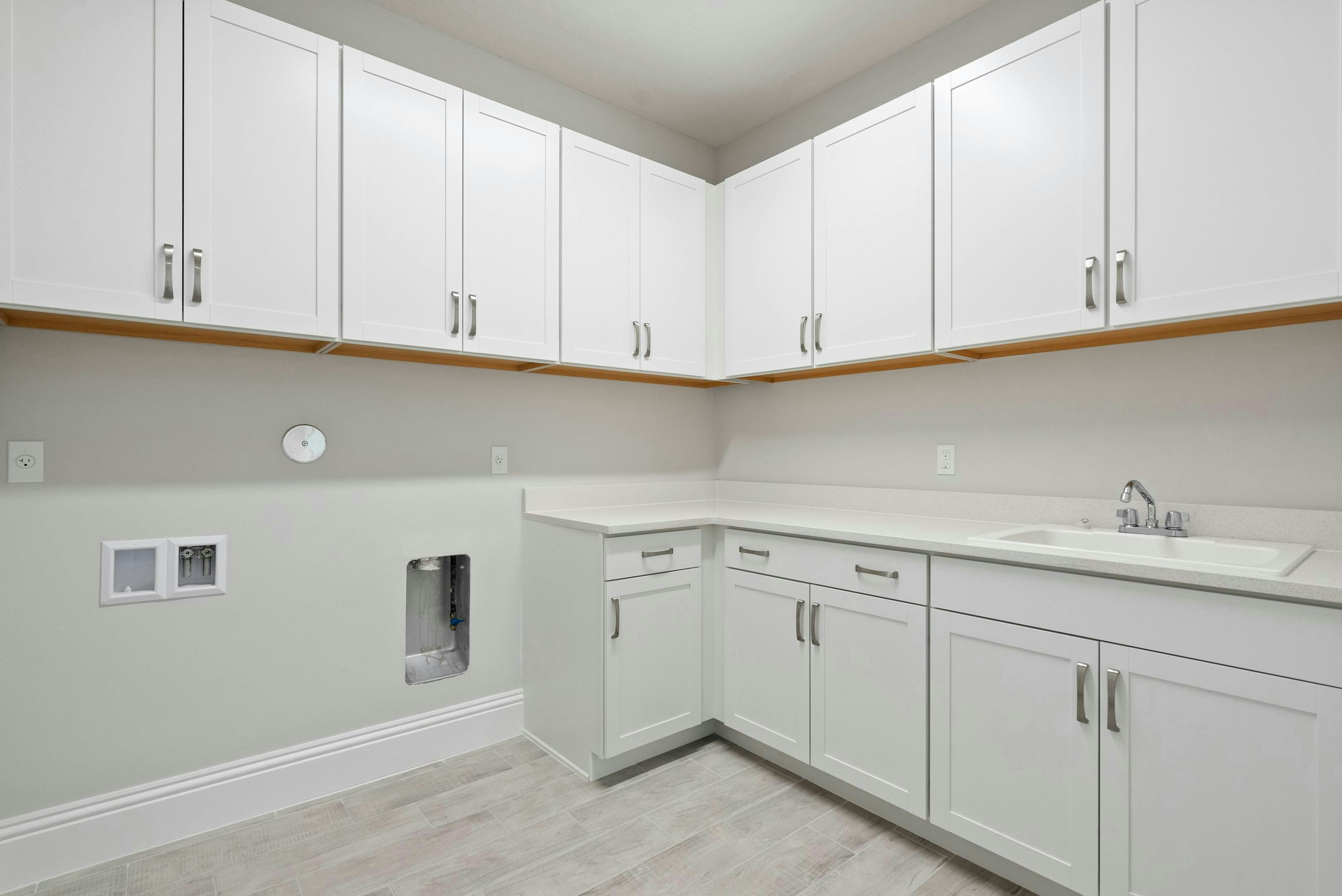 Laundry Room | Monarch Grande Model