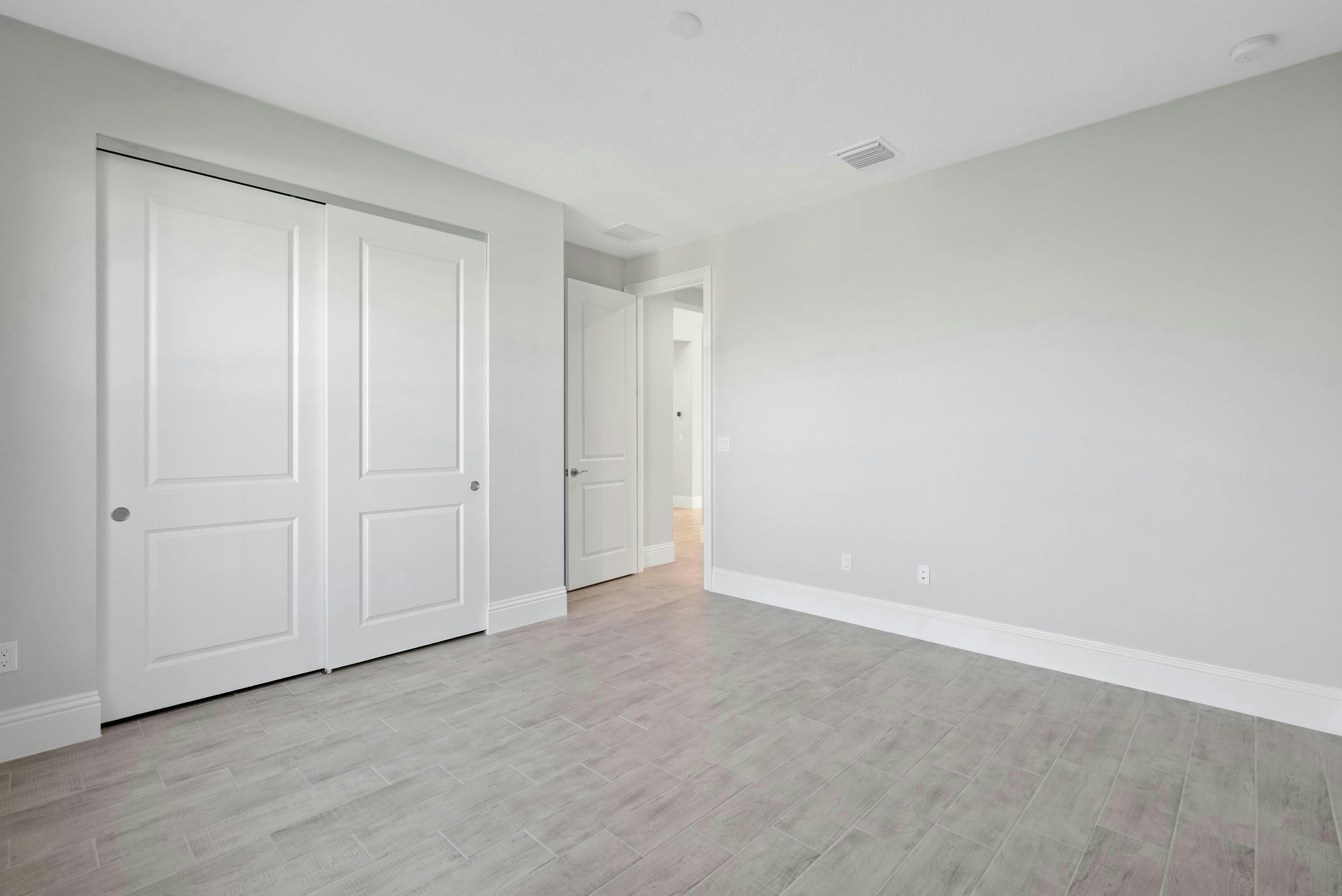 Bedroom 2 | Monarch Grande Model