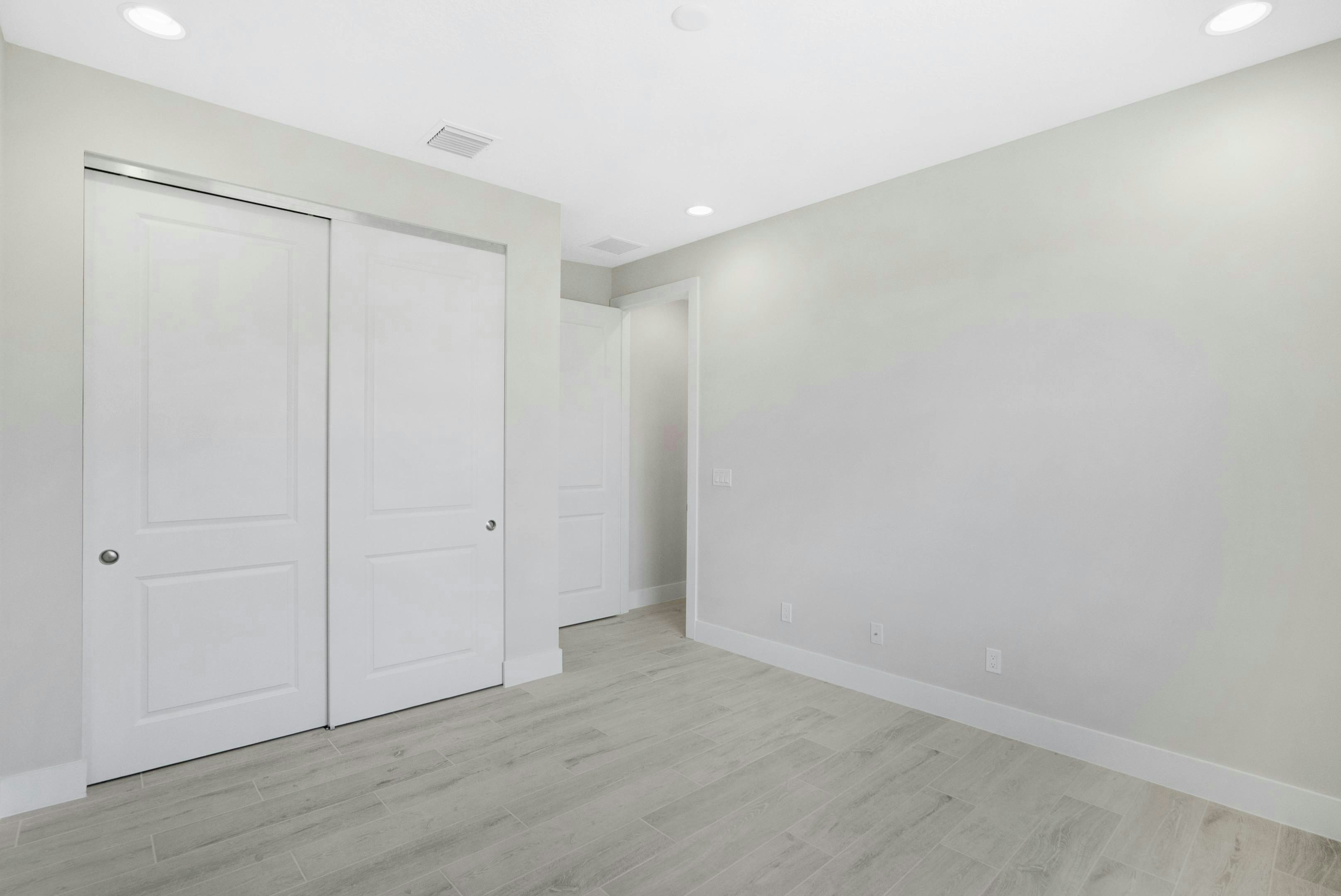 Bedroom 2 | 2148 Falls Manor