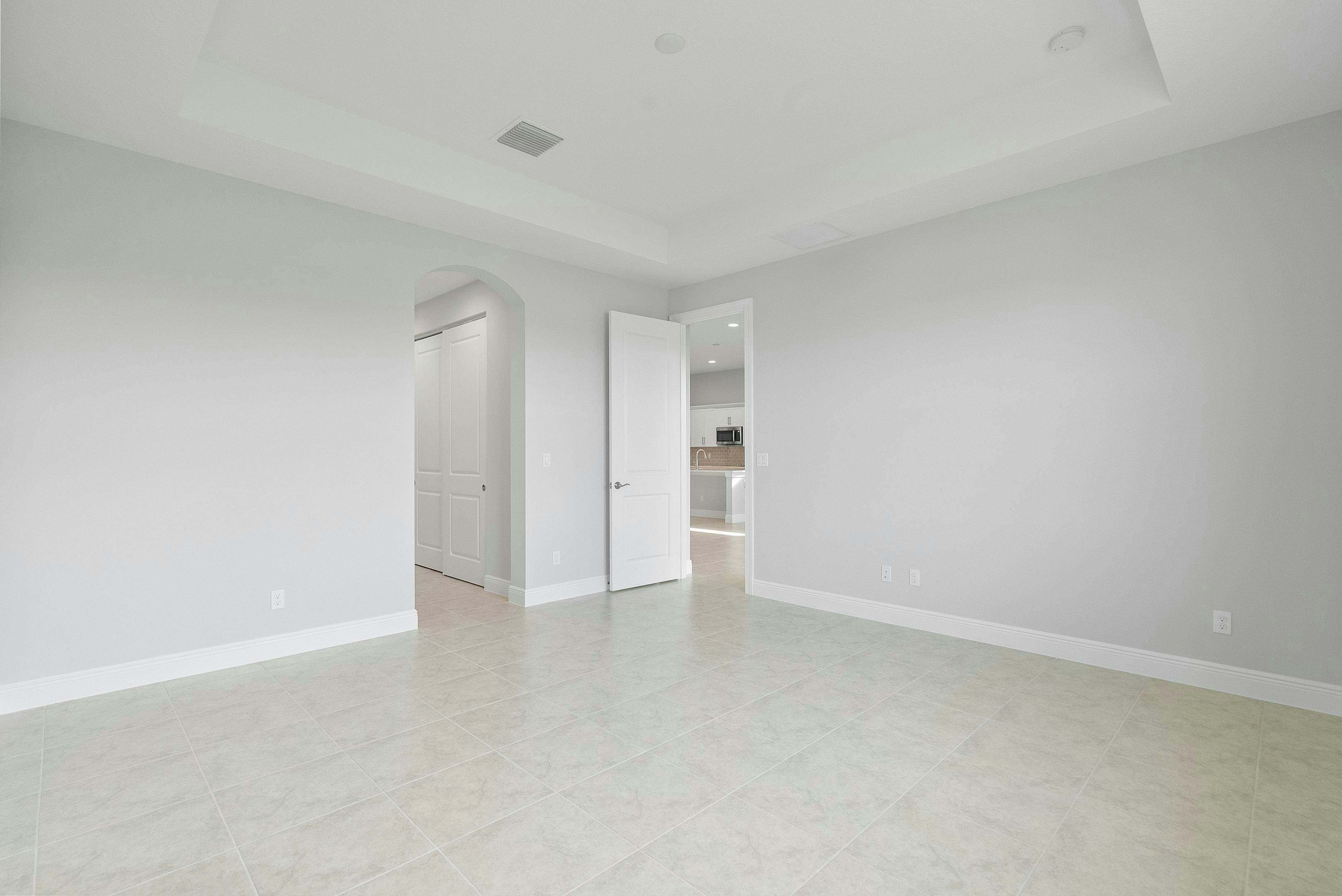 Master Suite | 12398 SW Sunrise Lake Terrace