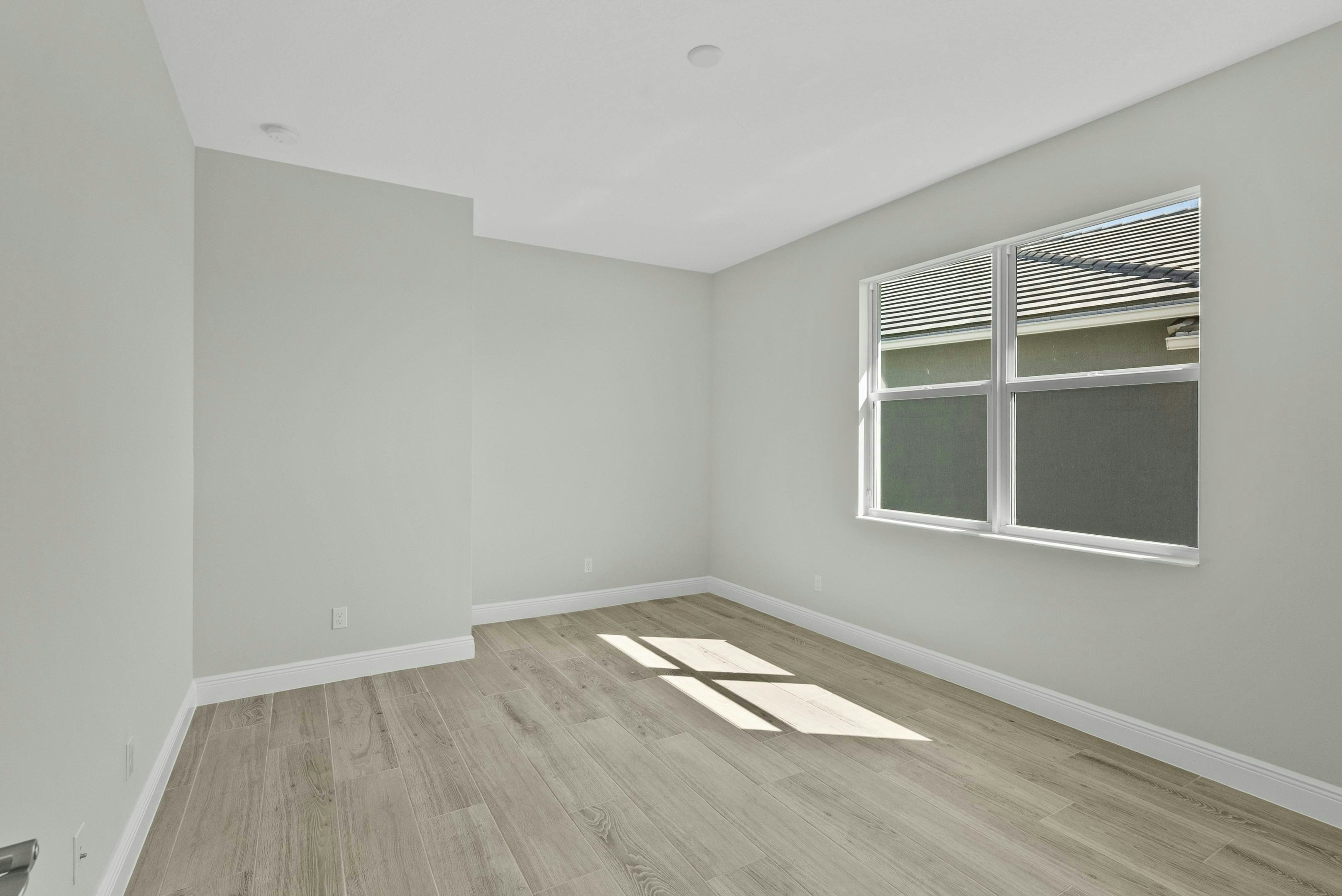 Den | 12501 SW Sunrise Lake Terrace