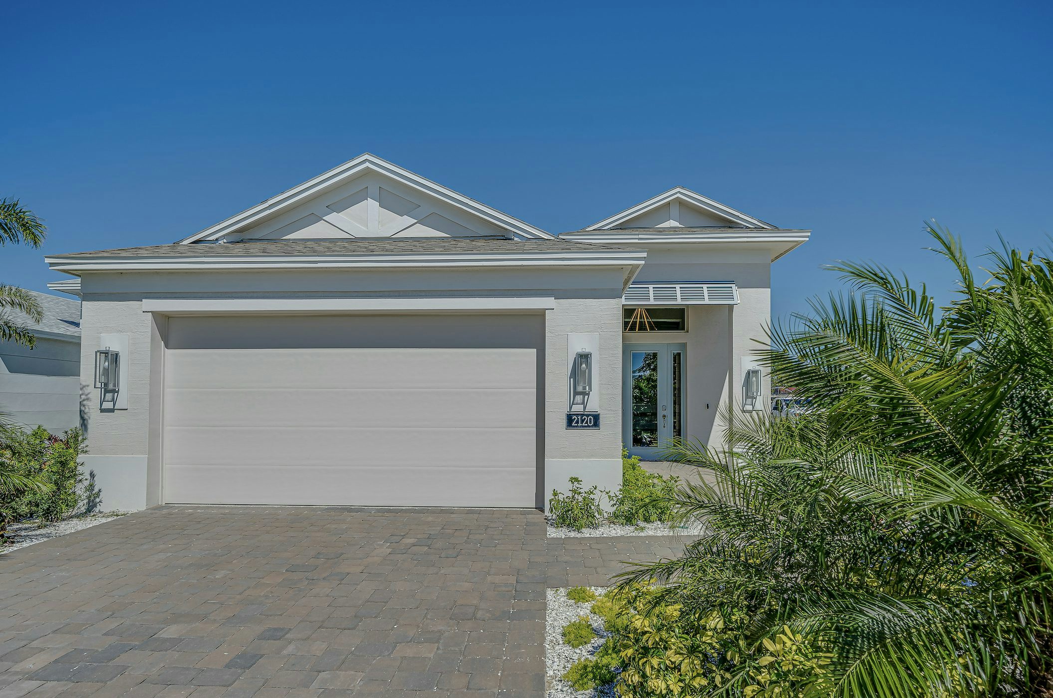 Front Elevation | Beacon Model