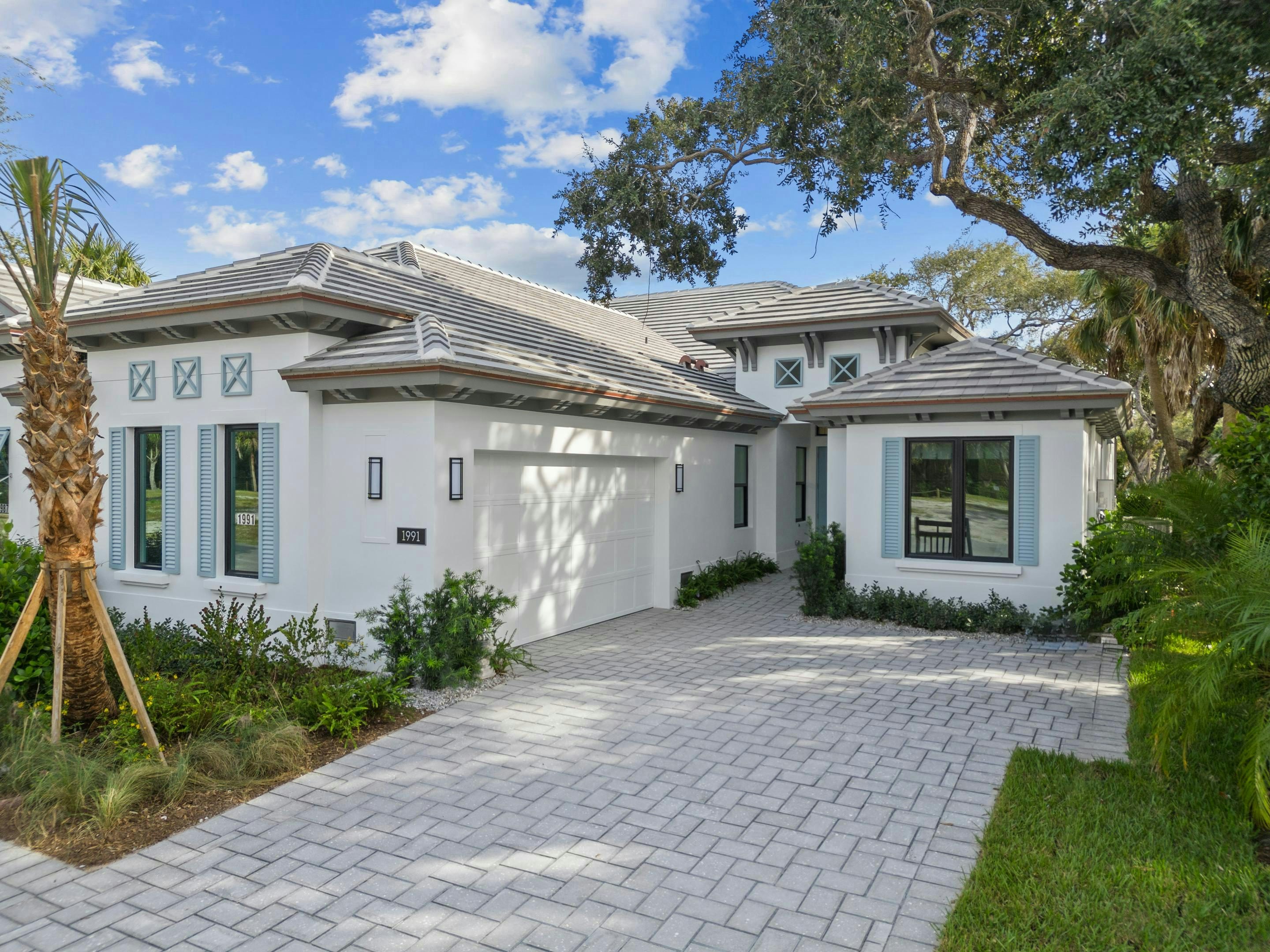 Front Elevation | Seabreeze Grande