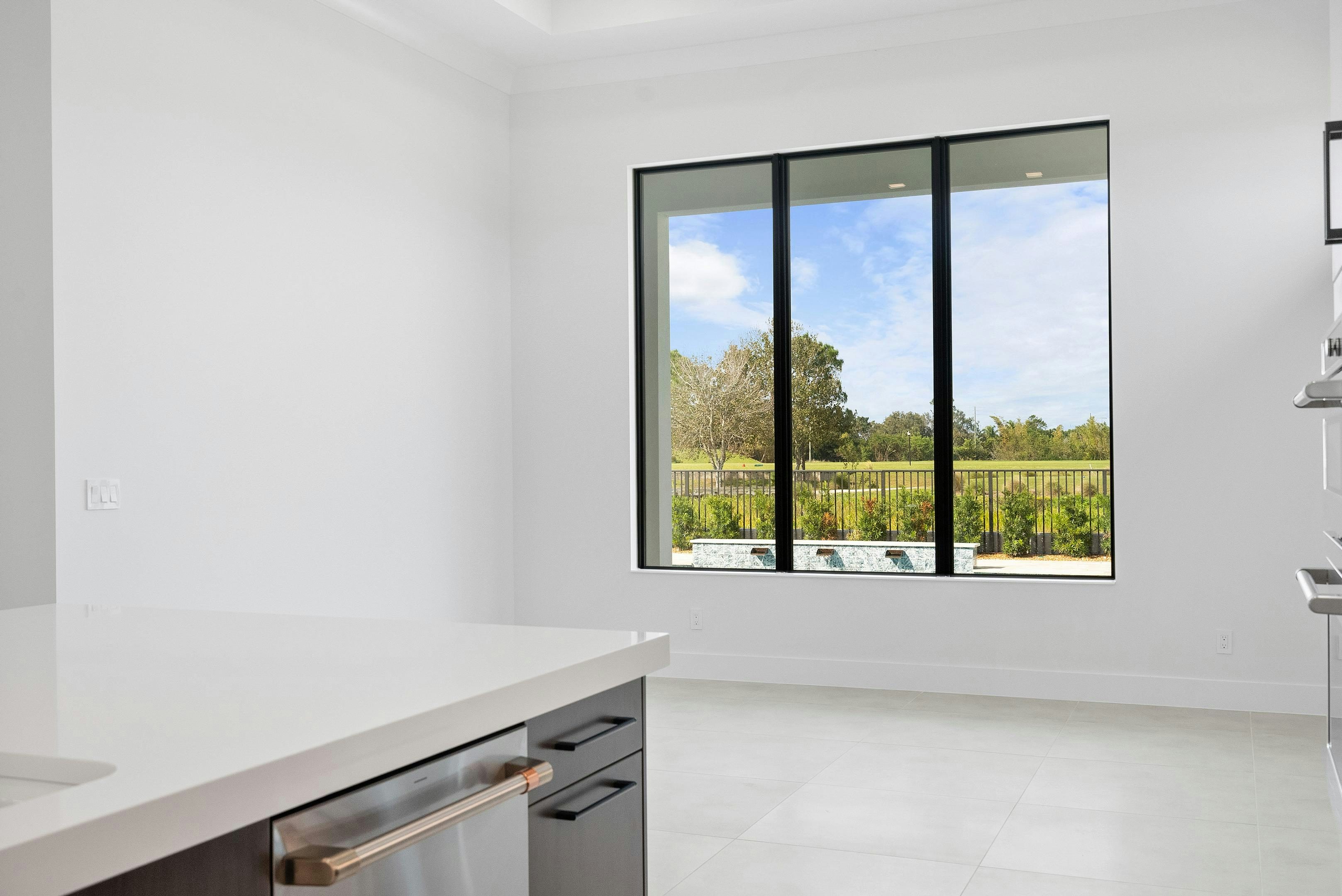 Dining | 170 SE Rio Angelica