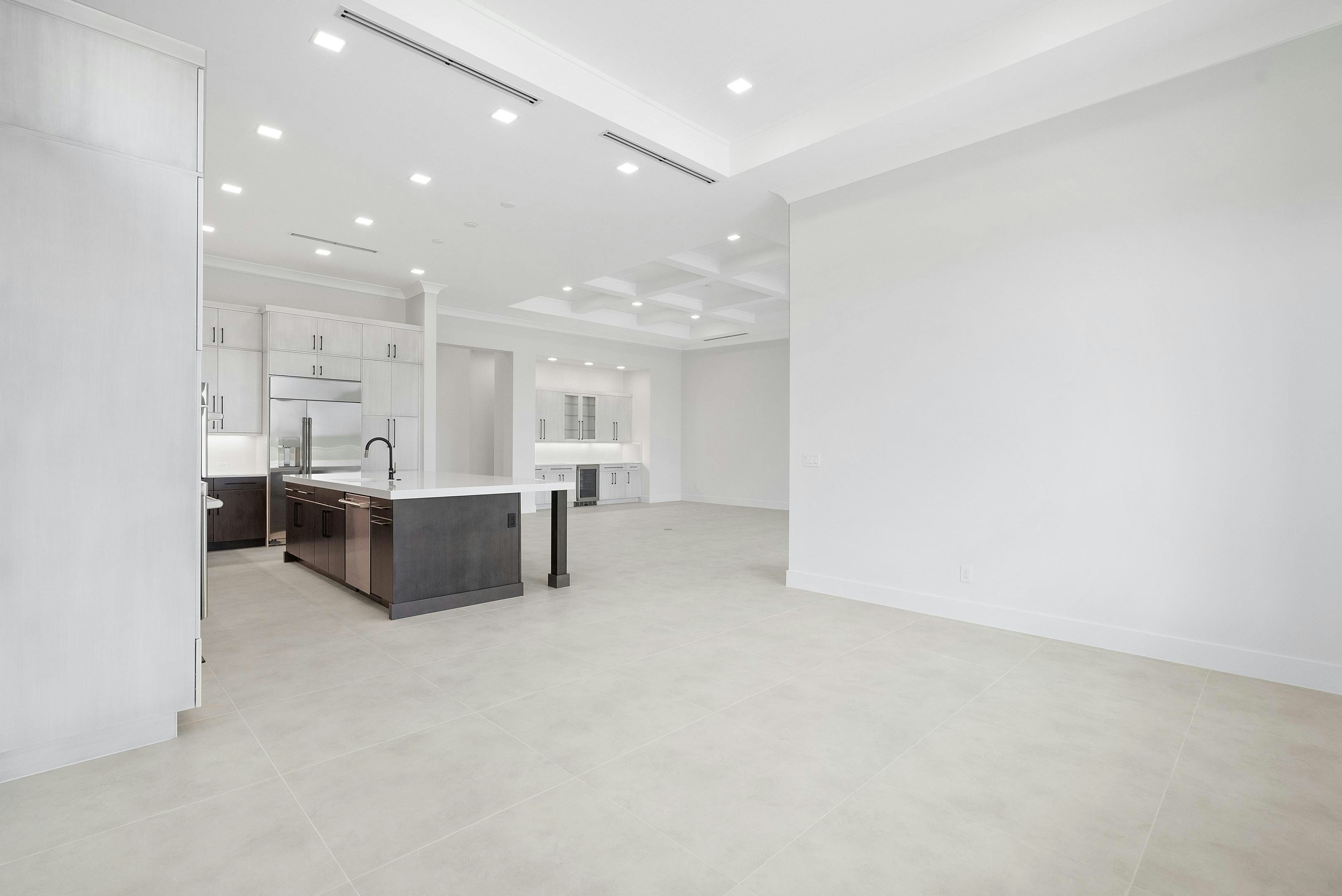 Dining to Kitchen | 170 SE Rio Angelica