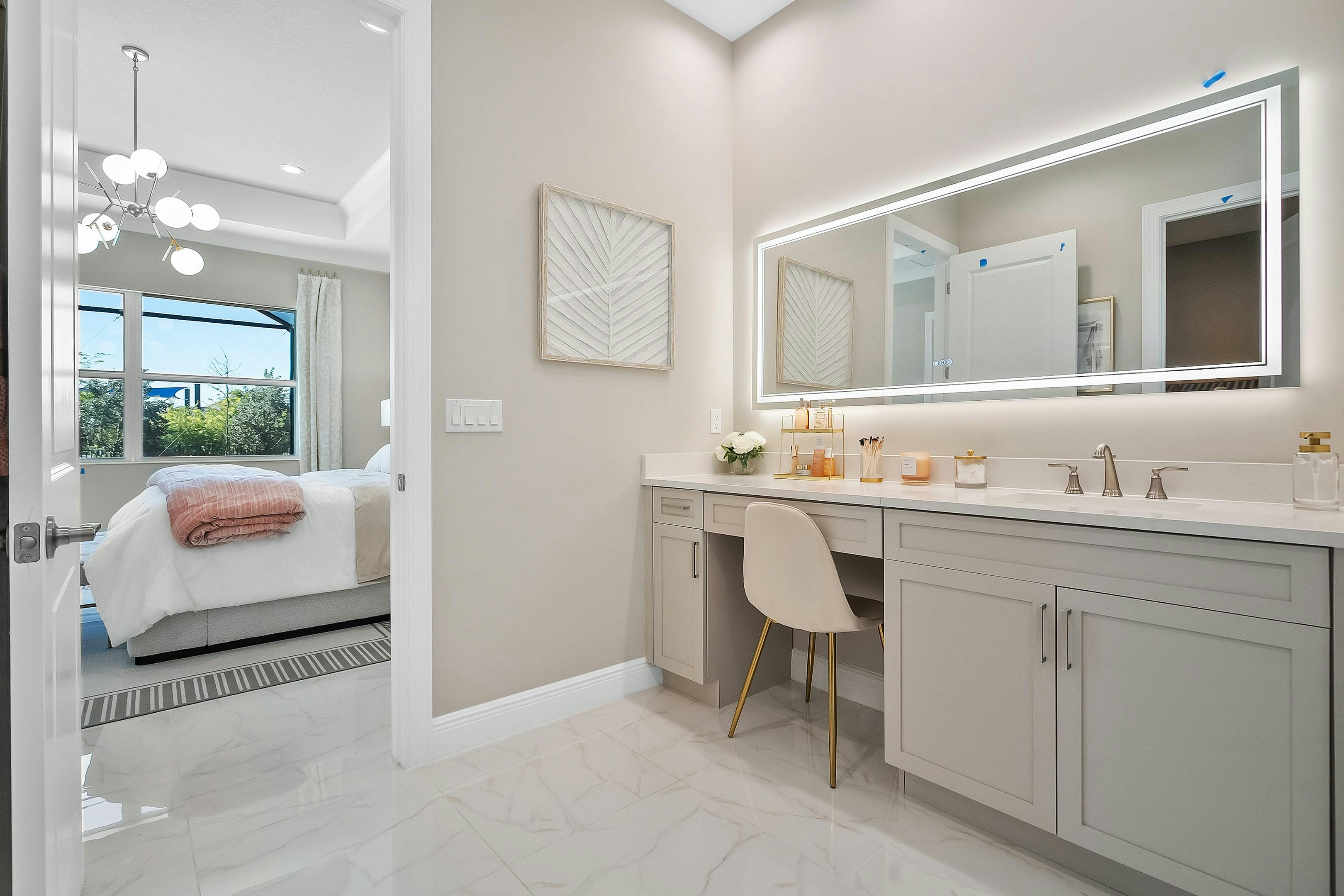 Master Bathroom | Iris Grande