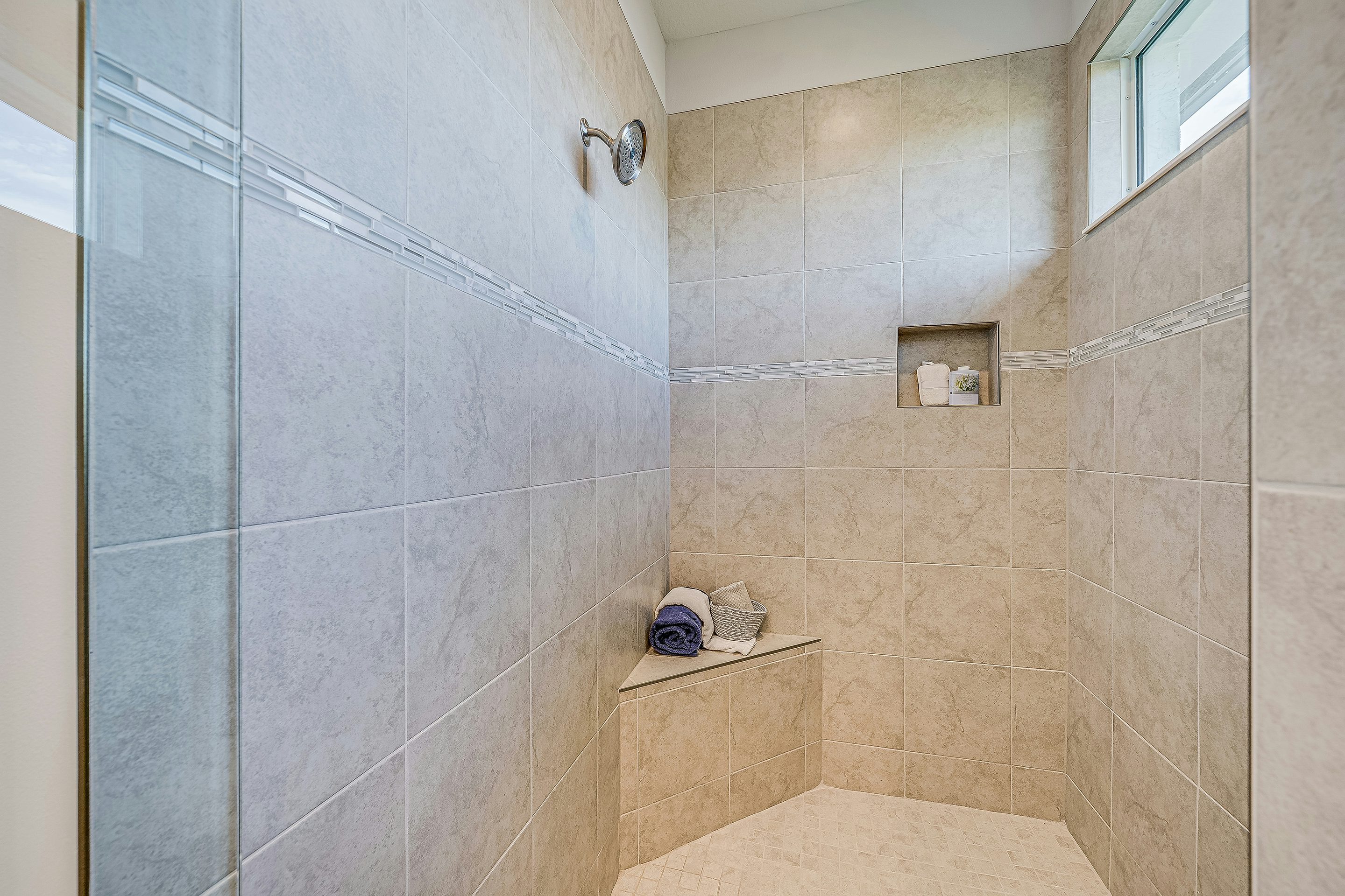 Master Bath | Cordella Jem