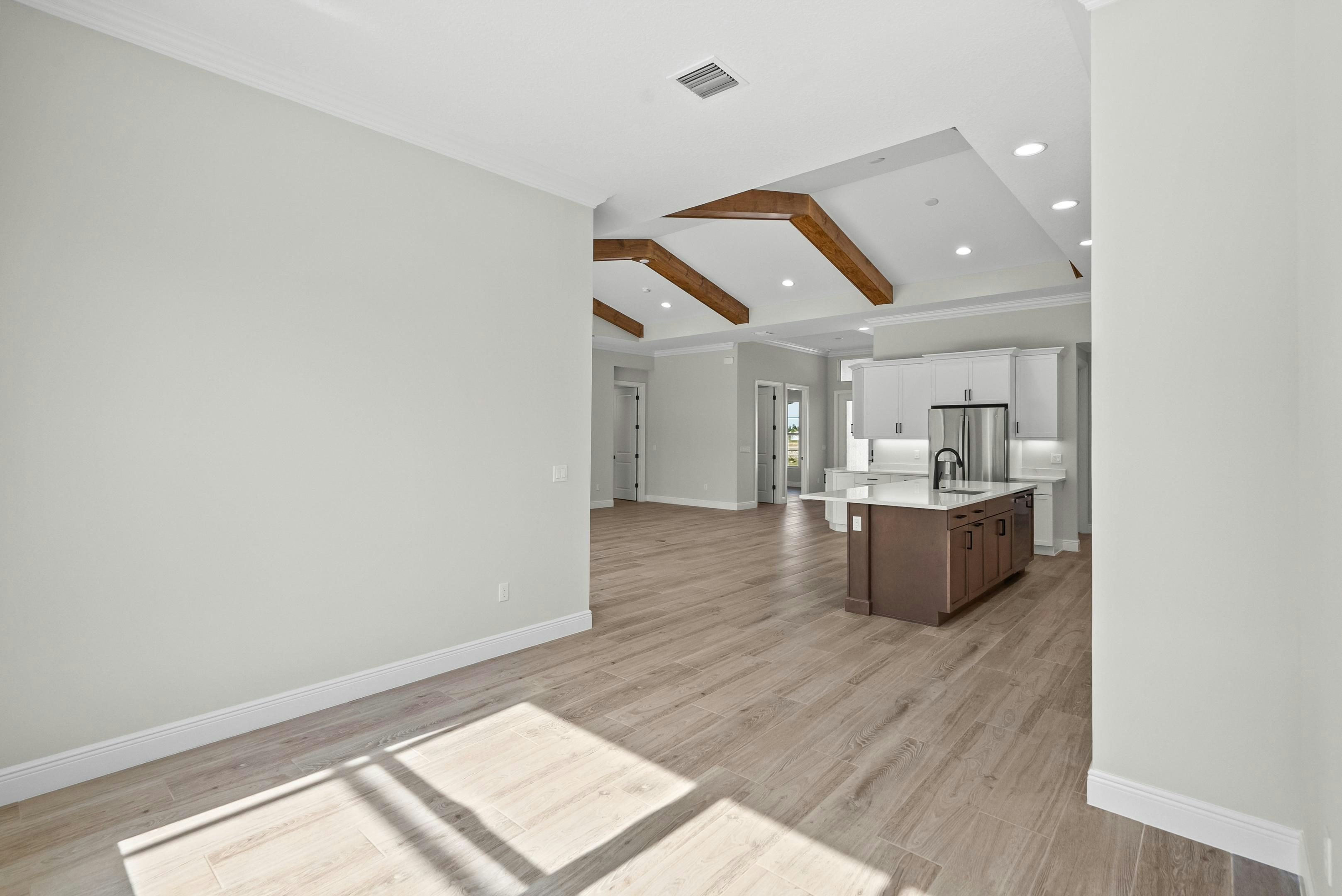 Dining Nook to Kitchen Weston - 6383 High Pointe Cir