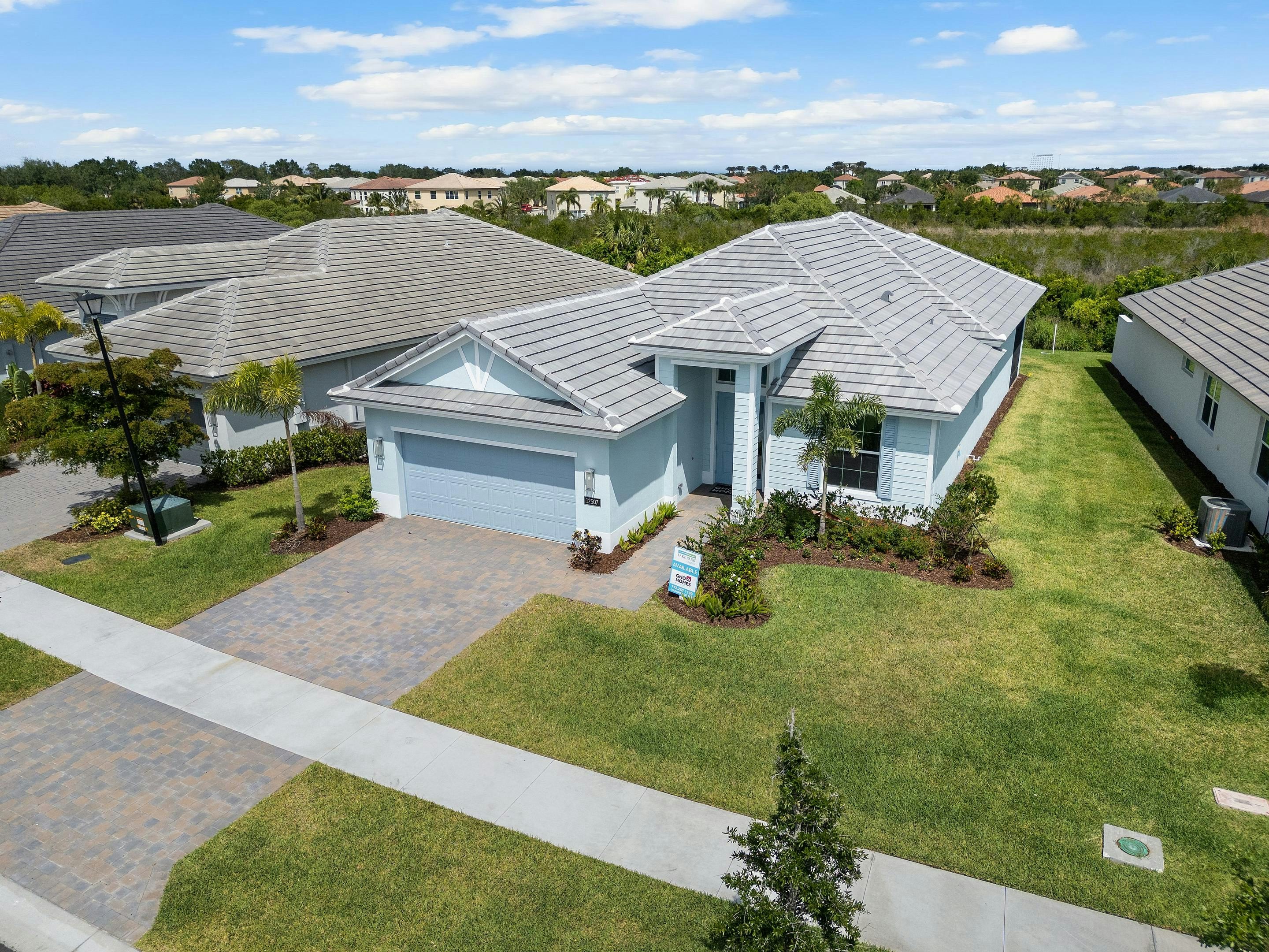 Drone Elevation | 12507 SW Sunrise Lake Terrace