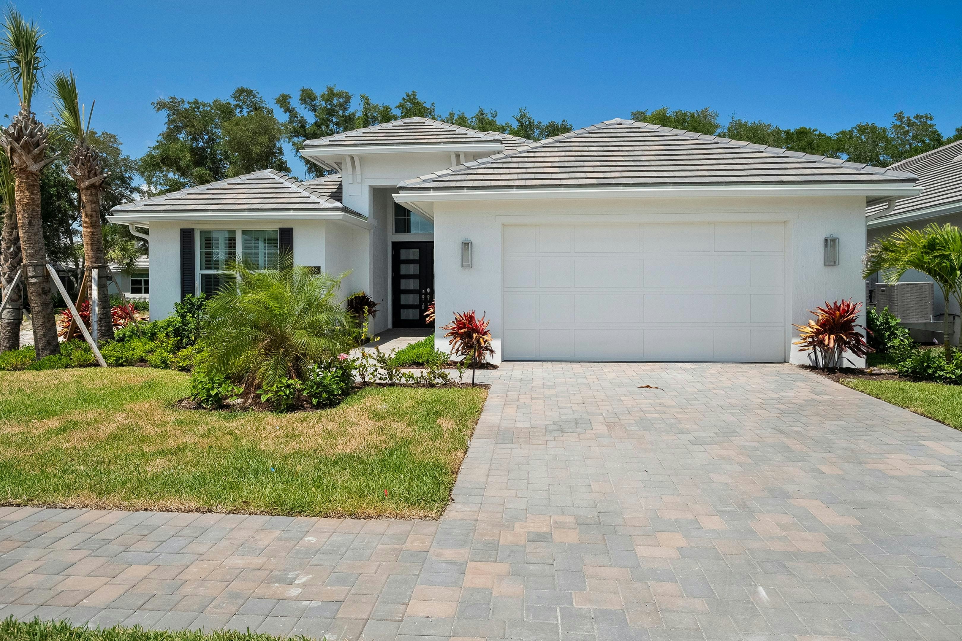 Front Elevation | 4226 Lucaya Point Way