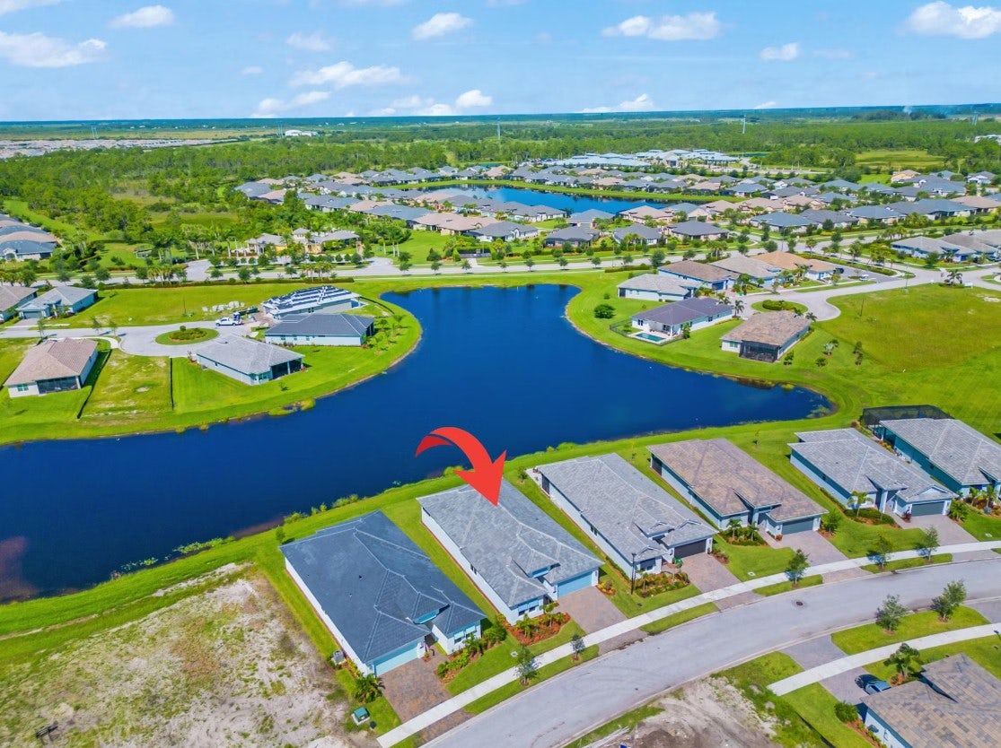 12446 SW Sunrise Lake Terrace