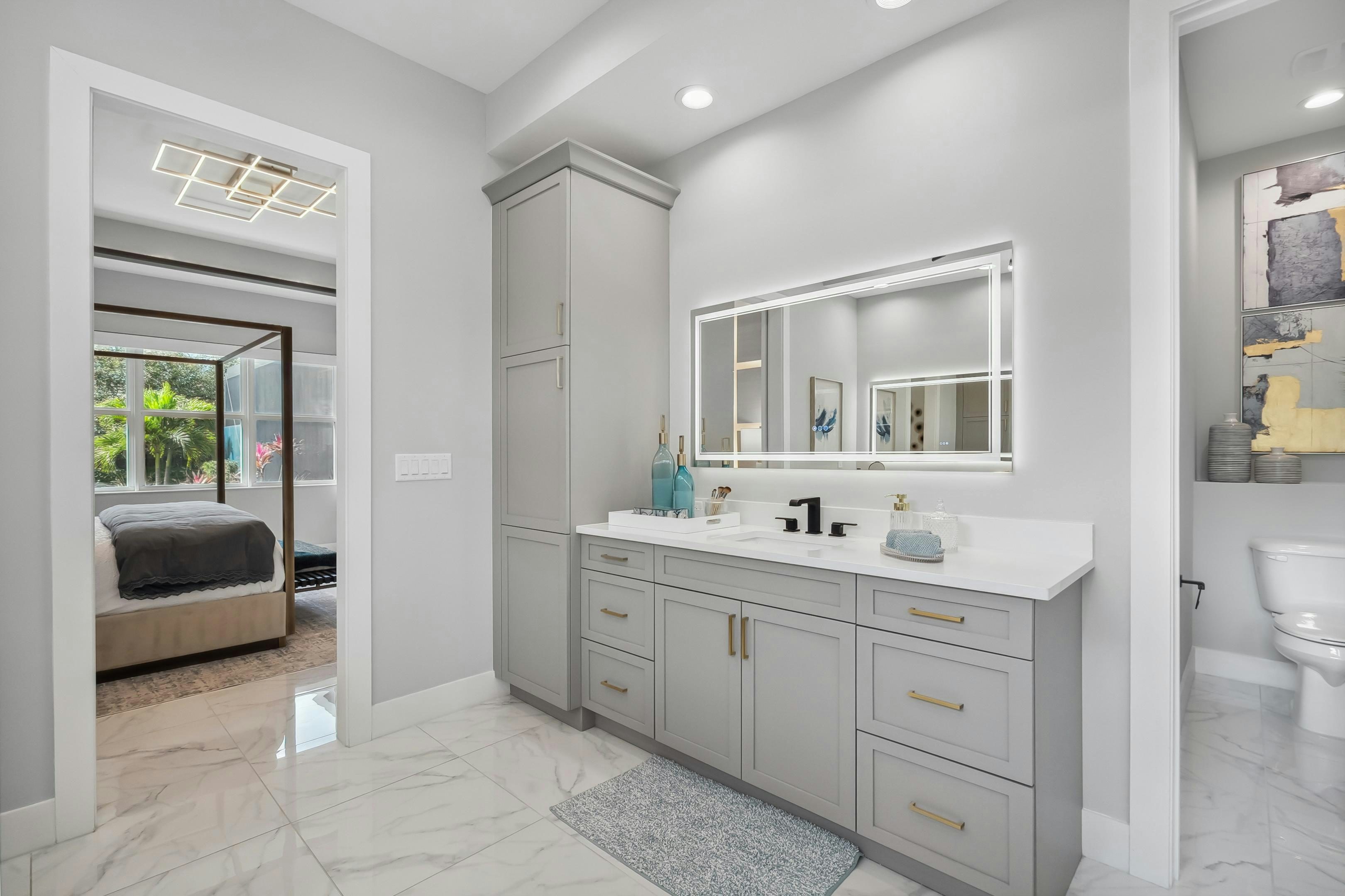 Master Bath | 103 Strand Drive