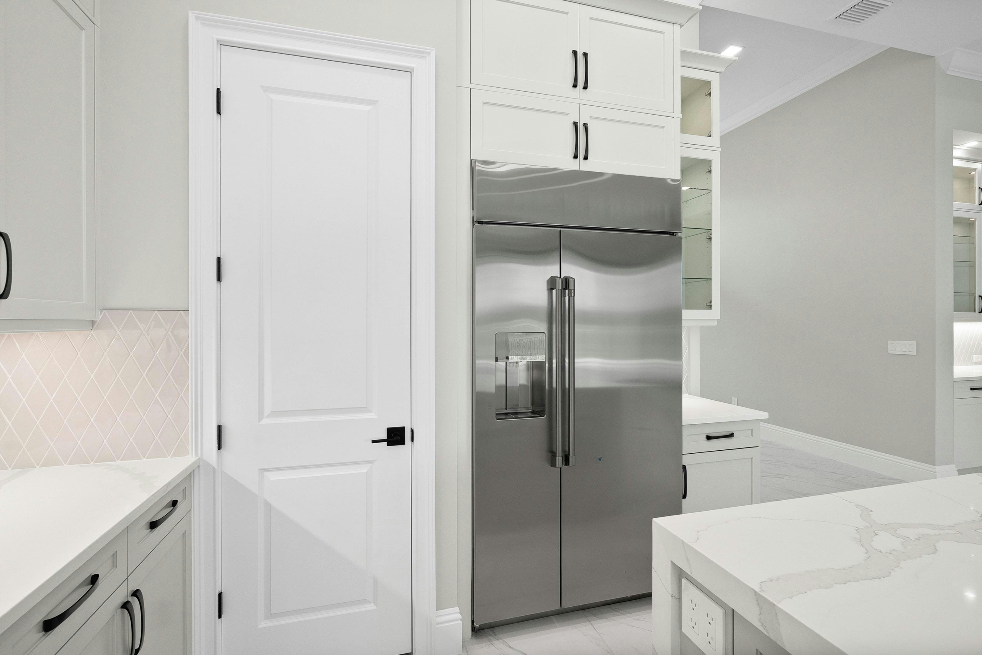 Kitchen | 107 SE Via Verona | Stella