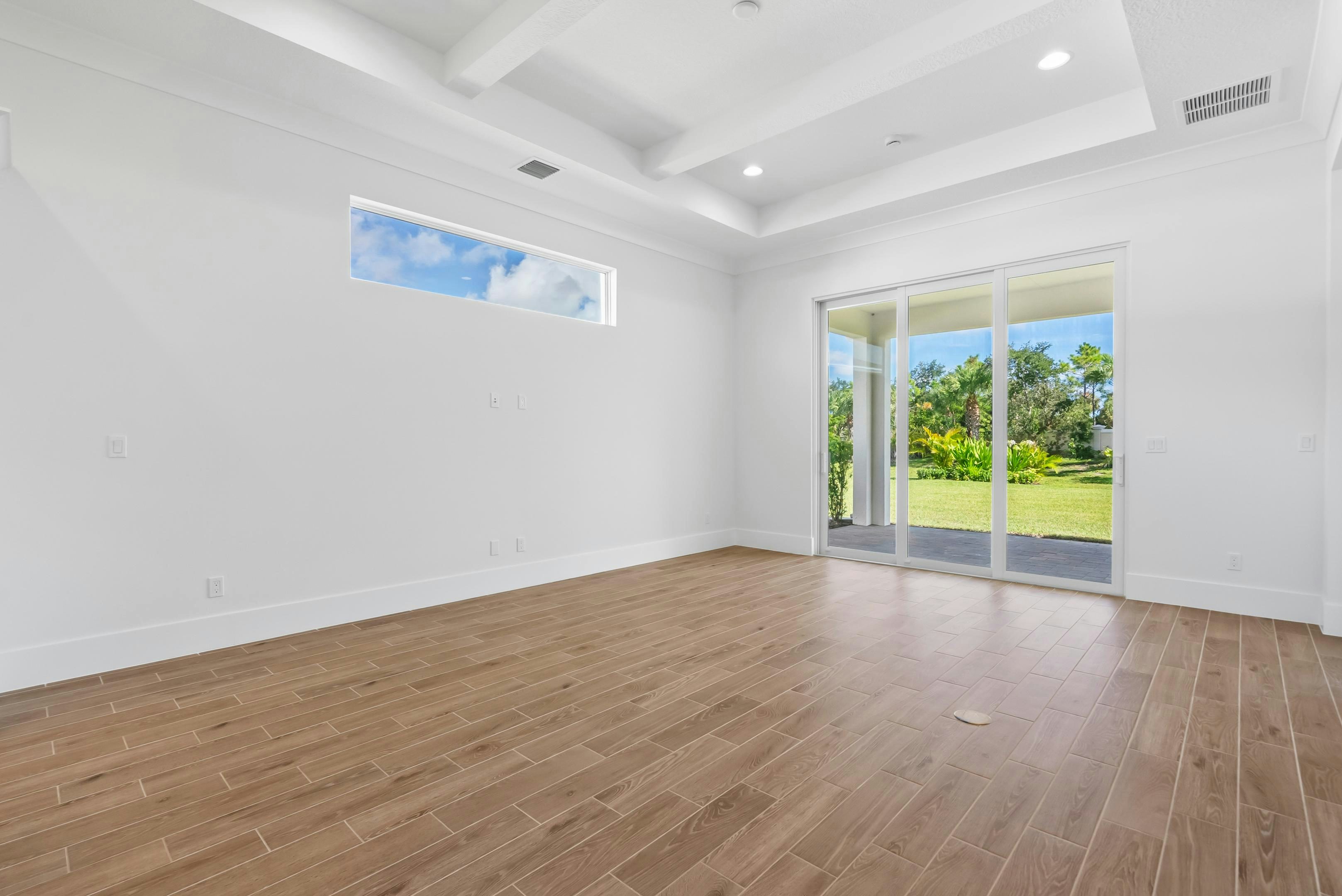 Great Room | 2144 Falls Manor