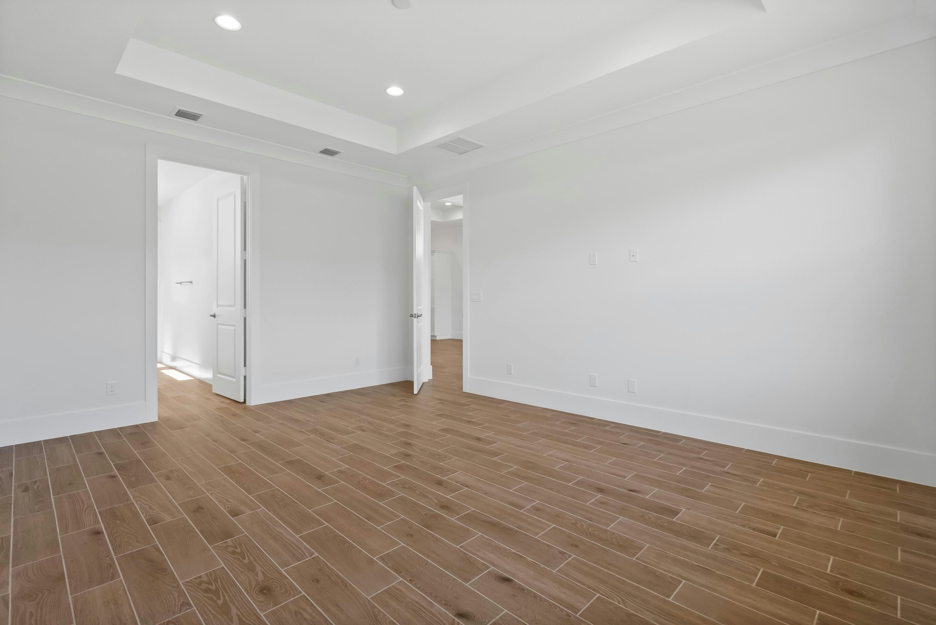 Master Suite | 2144 Falls Manor