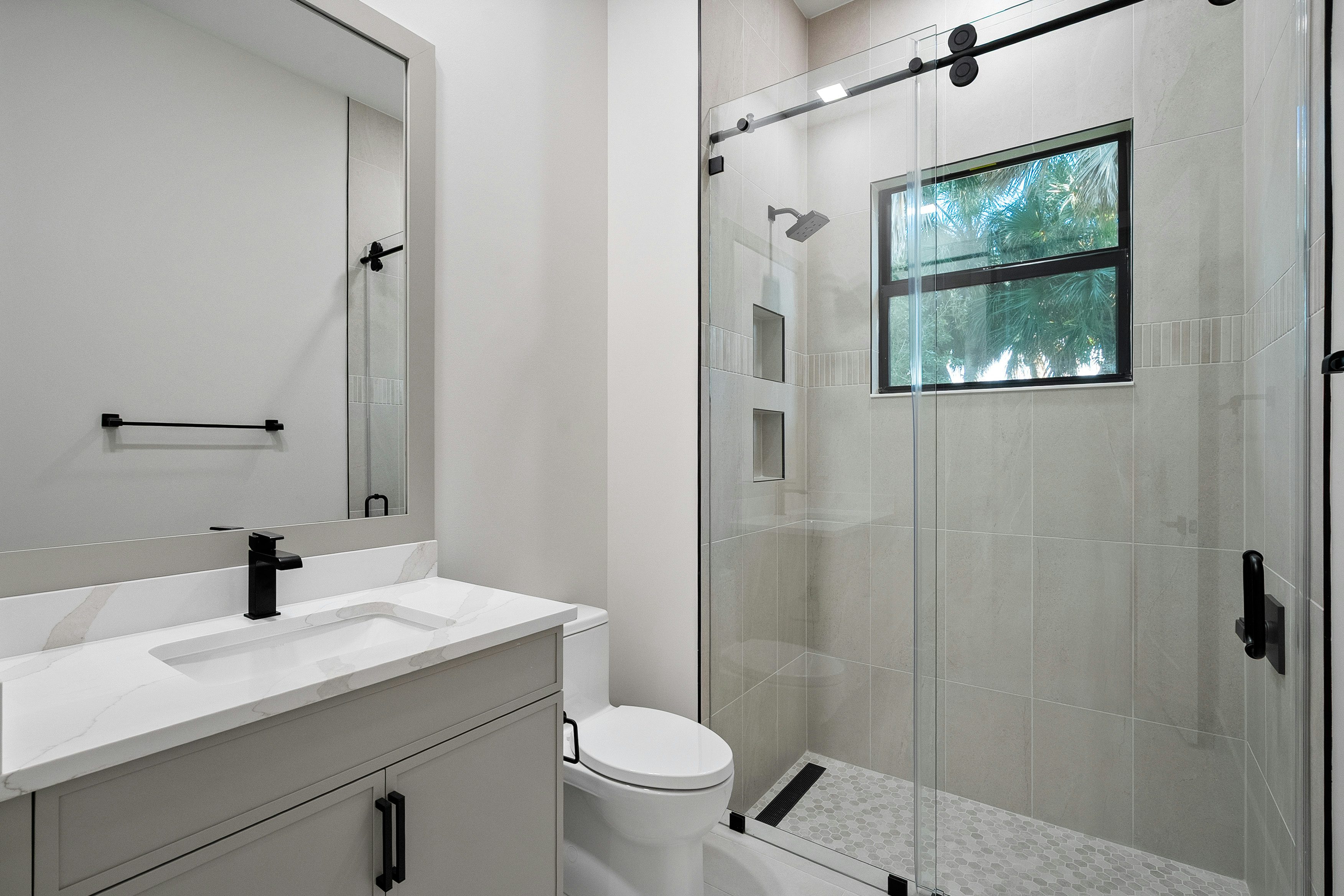 Bath 4 | 9193 Seaglass Ct