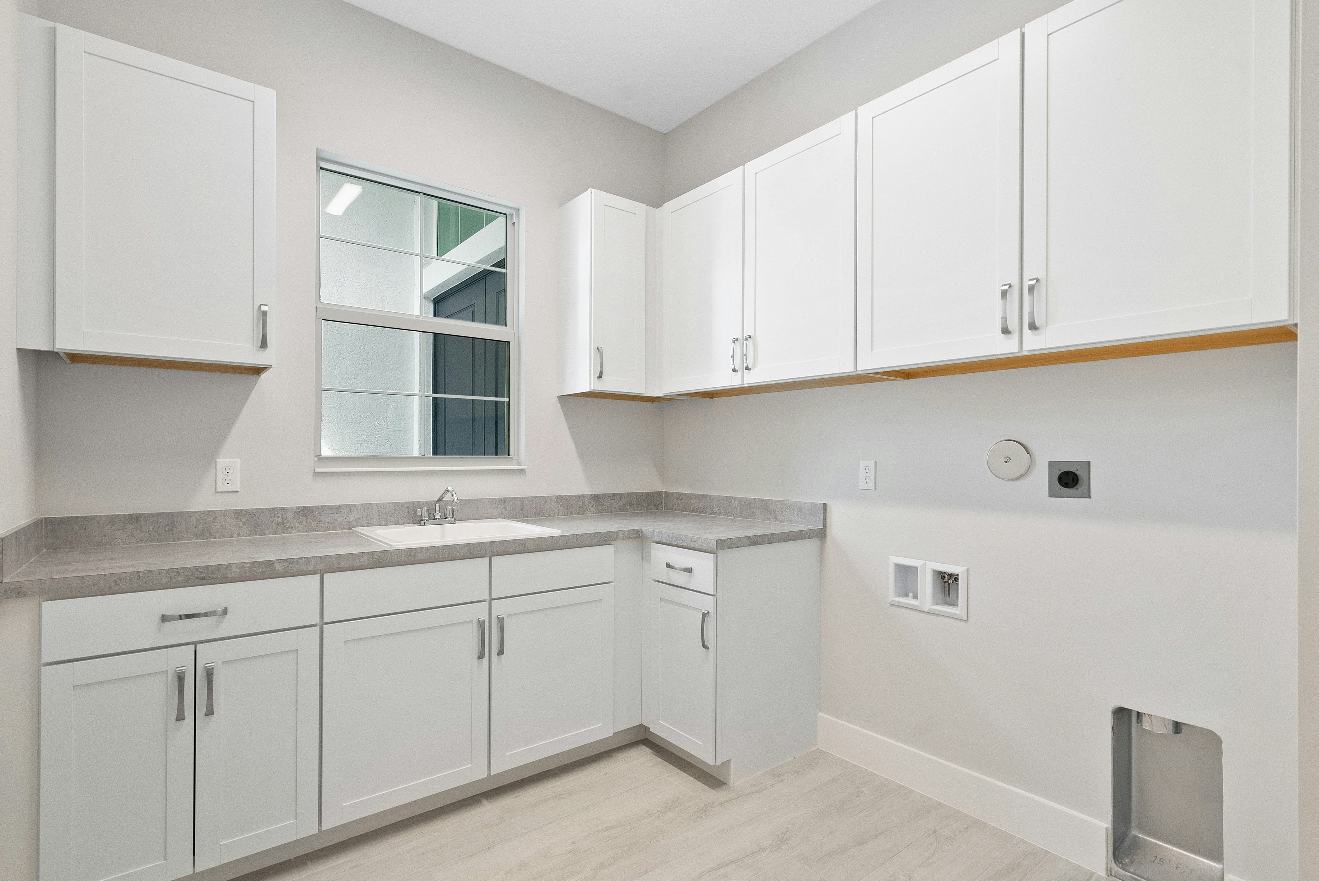 Laundry Room | 238 Oak Hammock Cr SW
