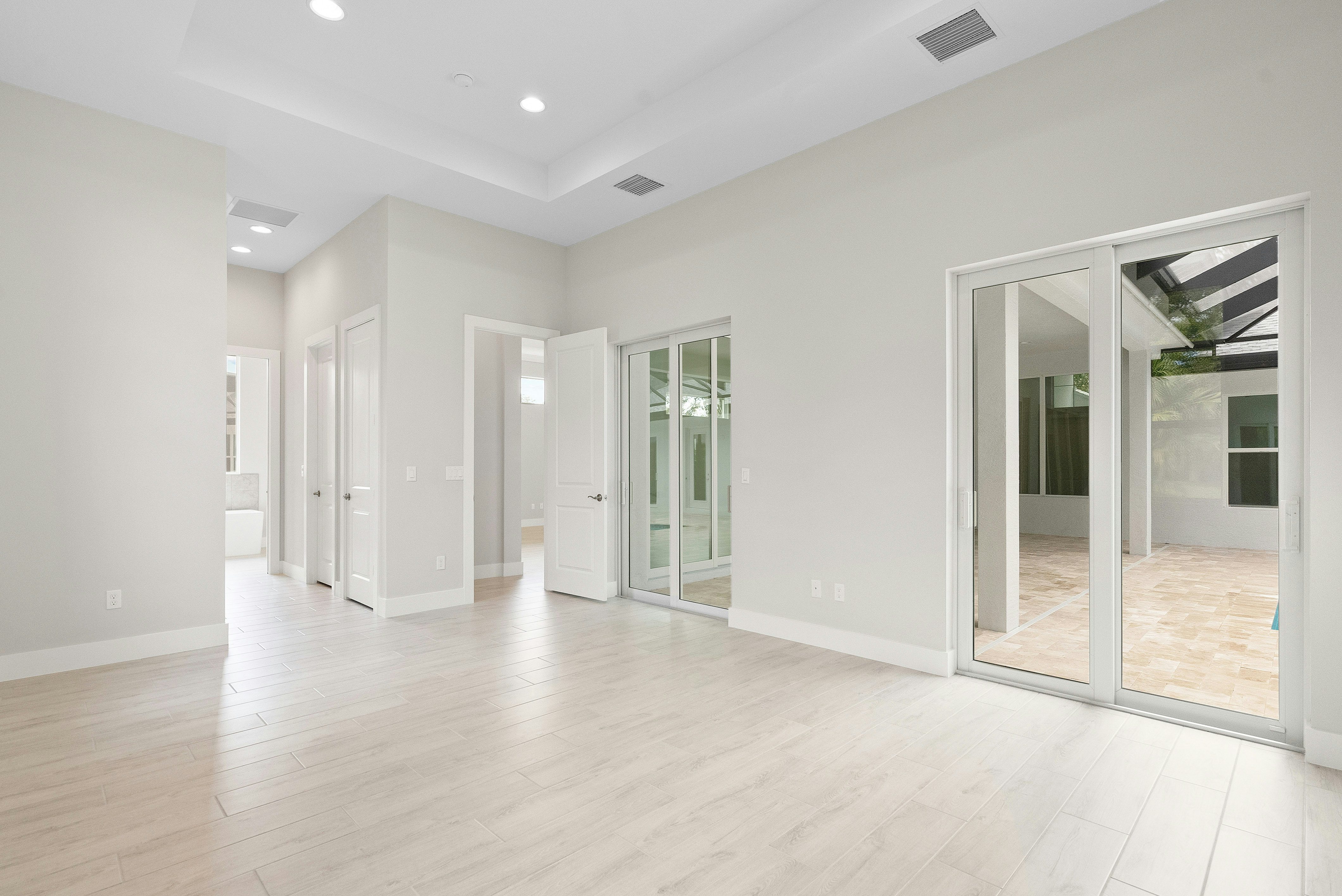 Master Suite | 238 Oak Hammock Cr SW