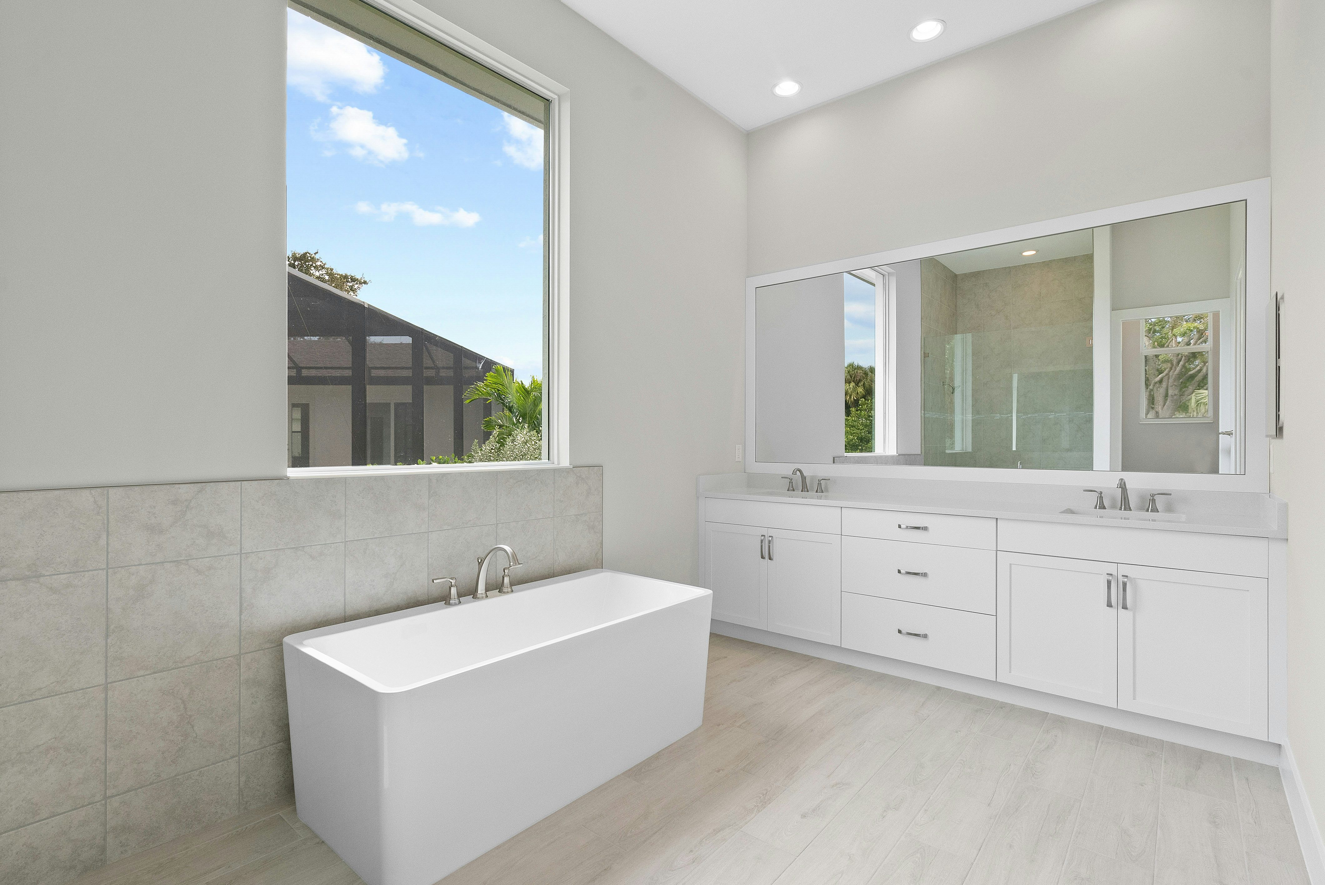 Master Bath | 238 Oak Hammock Cr SW