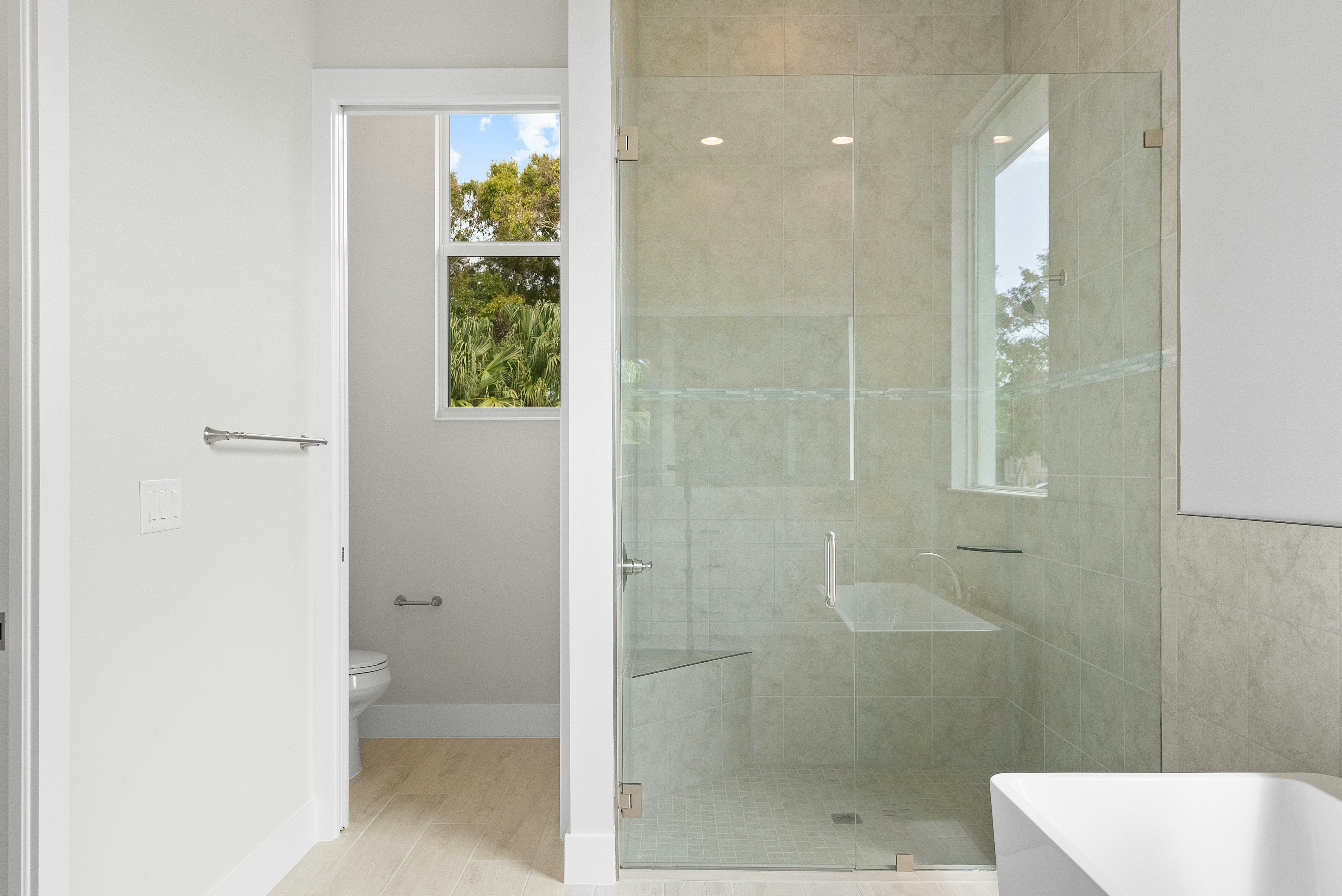 Master Bath | 238 Oak Hammock Cr SW