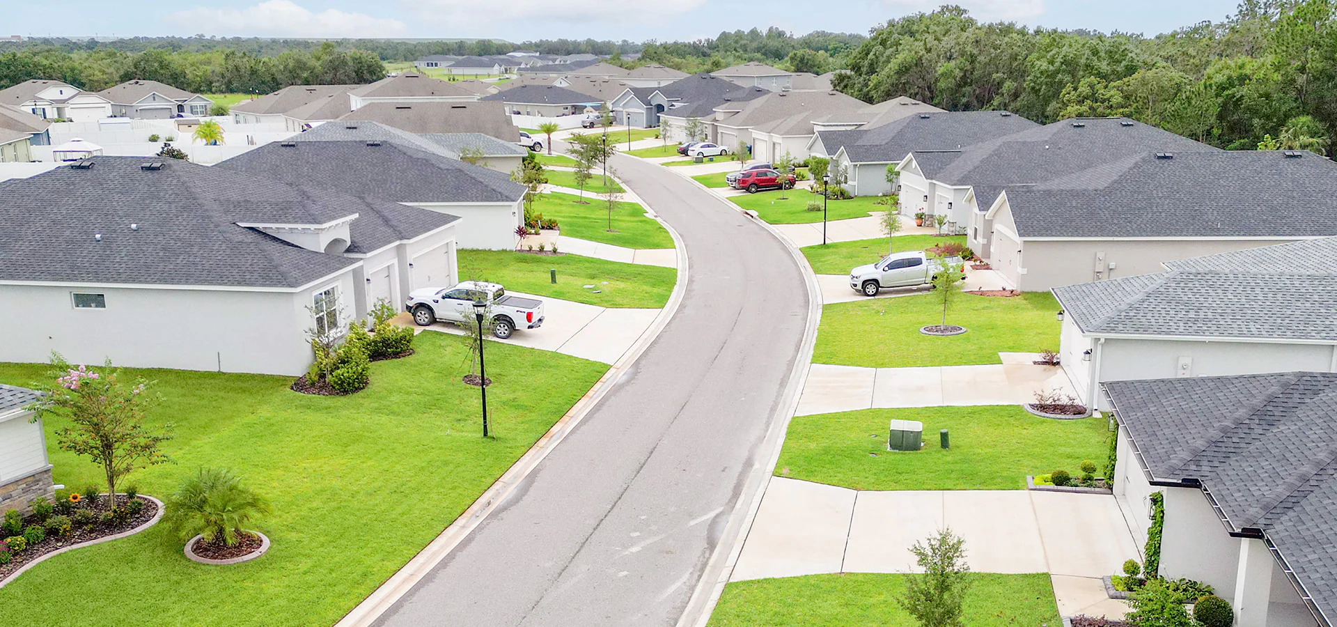 Drone shot of new homes in Mulberry, FL at Bridgeport Lakes