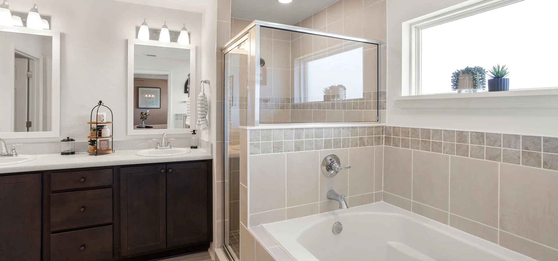 Large en-suite bathrooms with a soaking tub and tiled shower