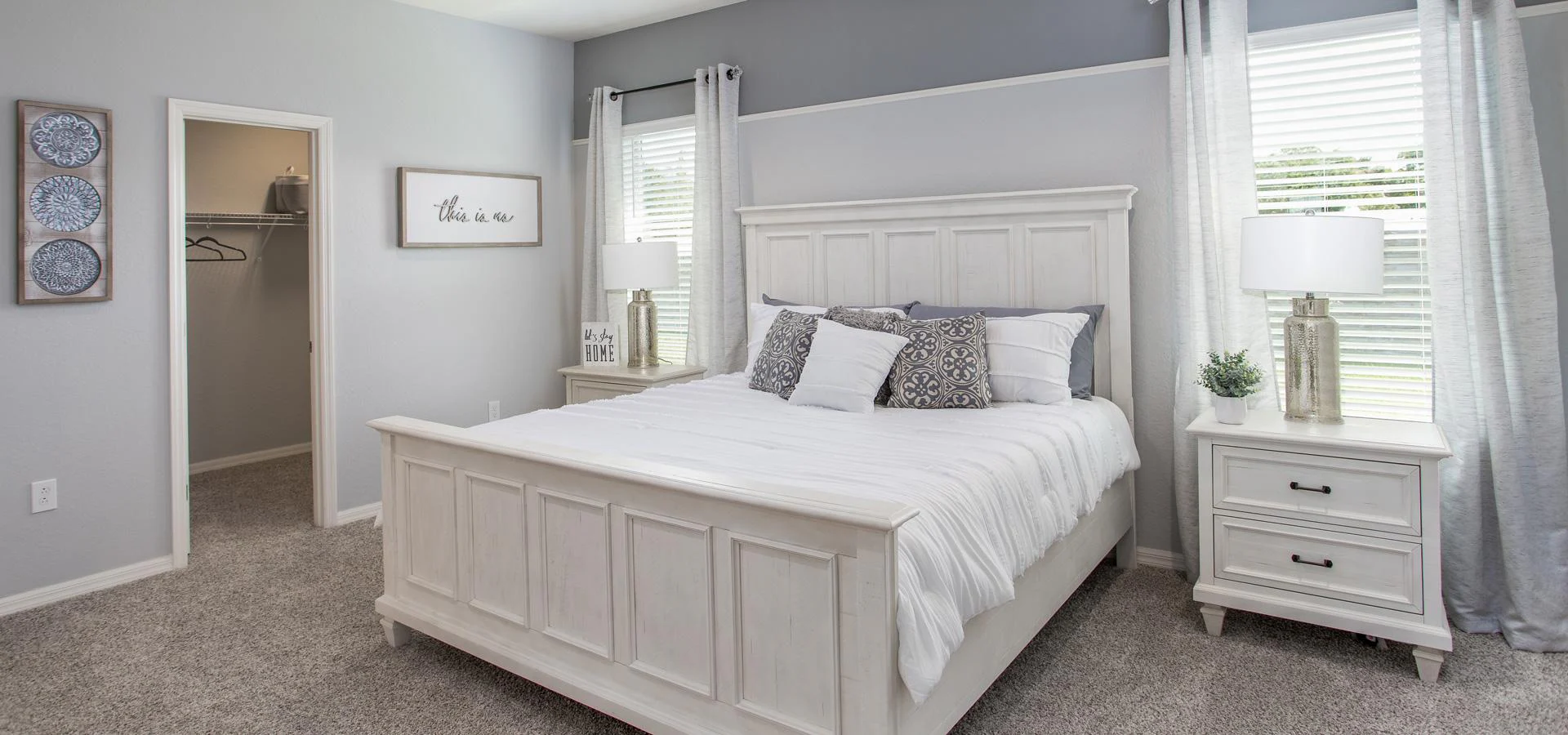 Owner's suite with large walk-in wardrobe