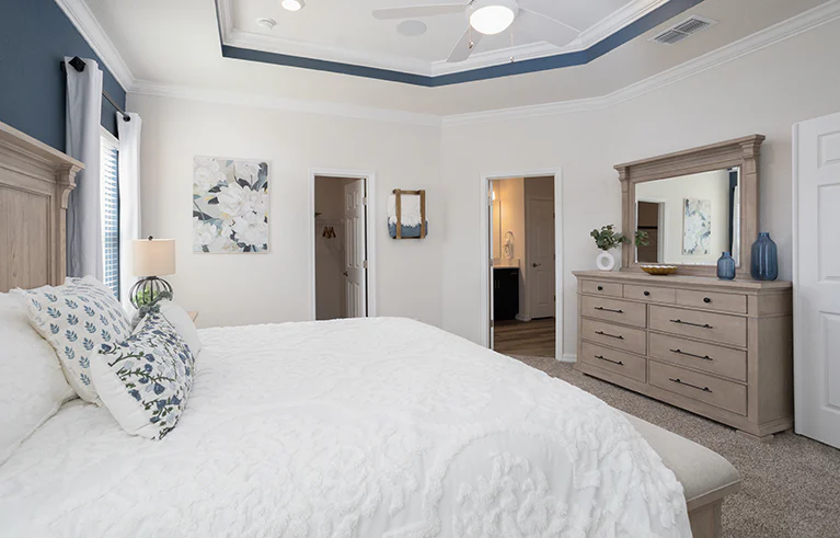 Spacious owner's suite in the Shelby, a Florida new home plan by Highland Homes