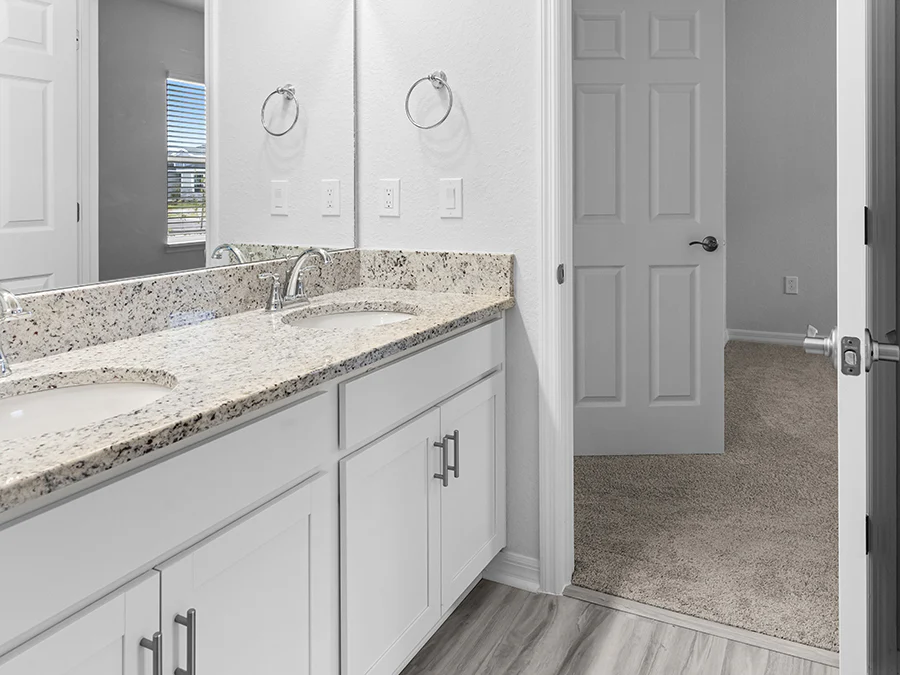 Room Shelby - Jack-and-Jill Bath Page