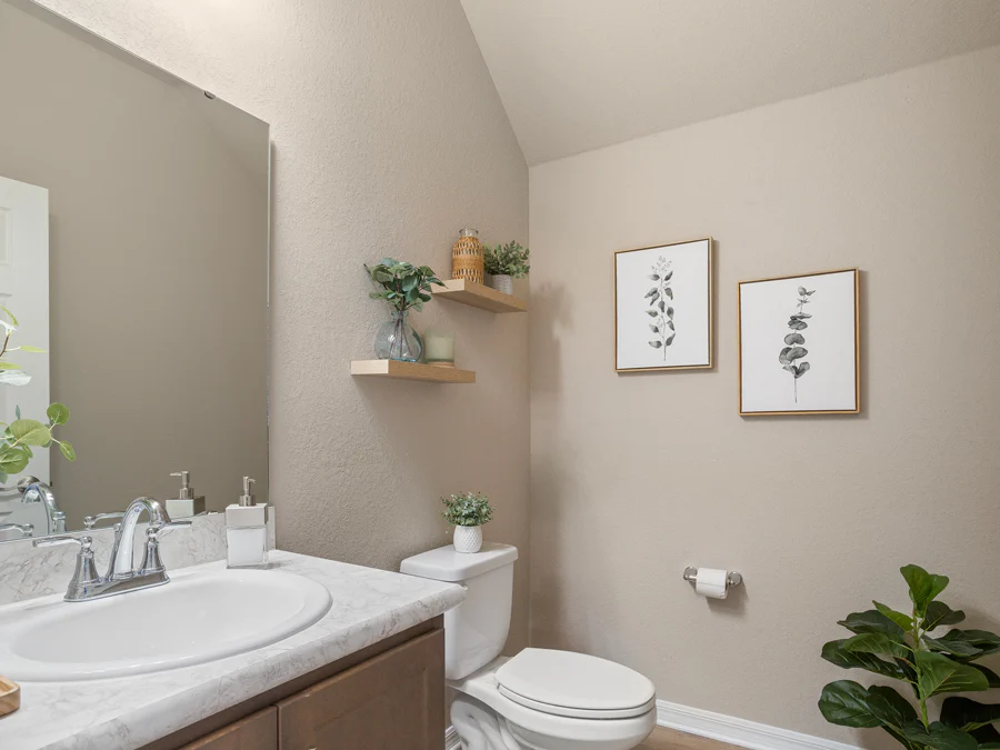 Room Mariposa - Powder Room Page