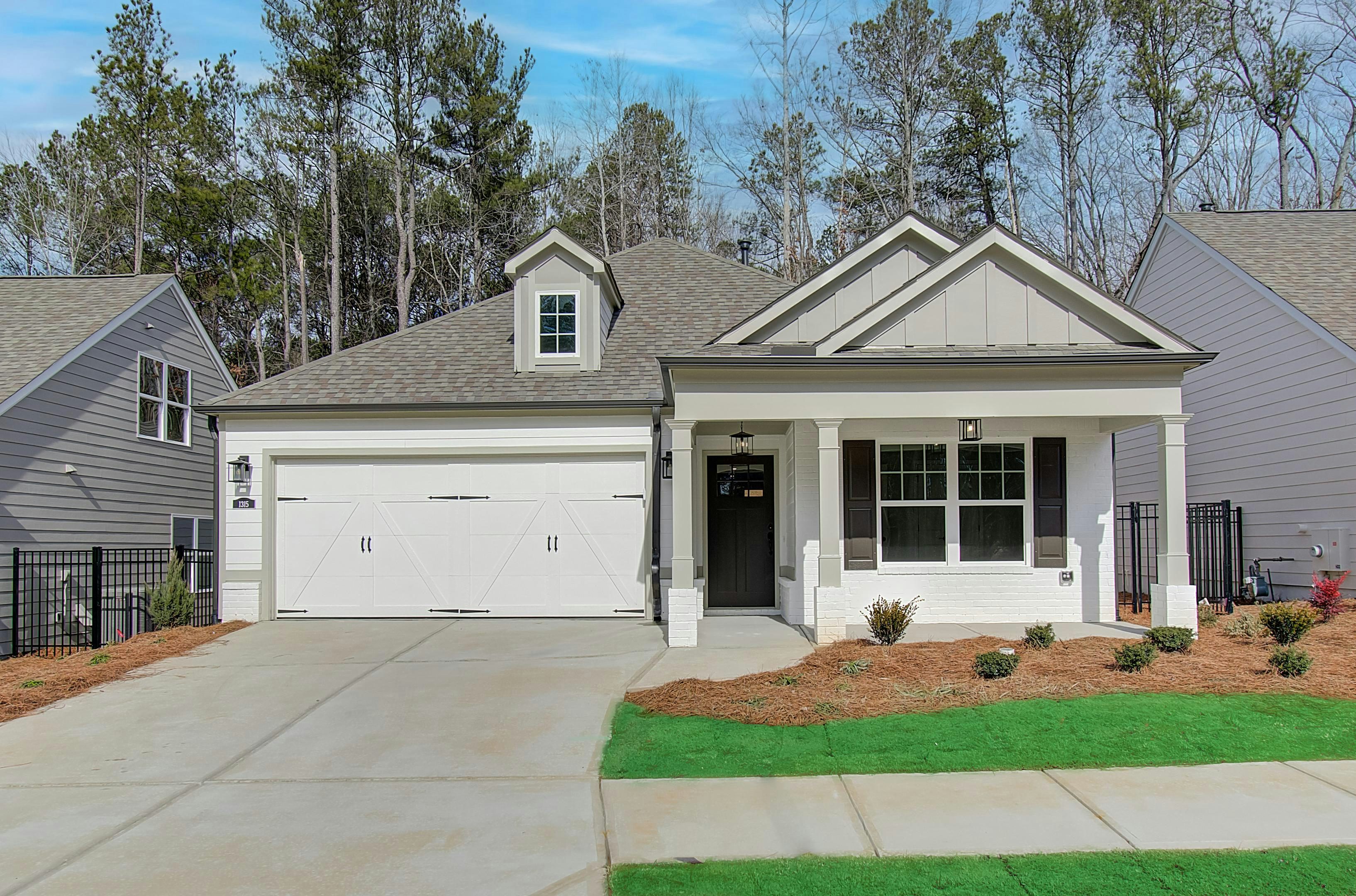 Bailey-Exterior-md-gallery-2