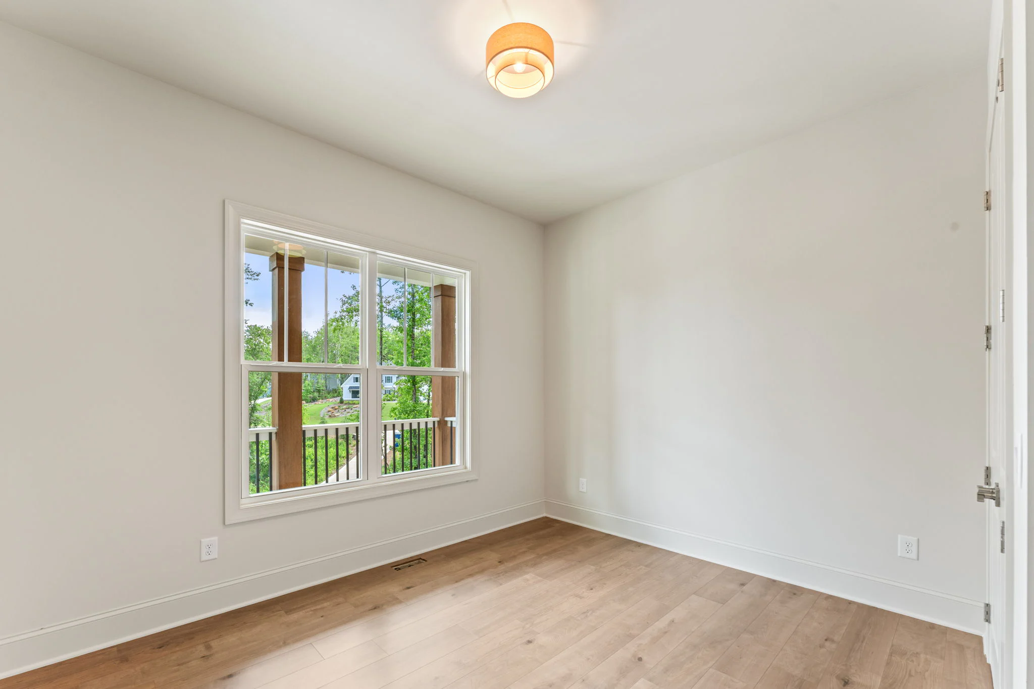 6-web-or-mls-LaRuche - ACarruth - 1005 Liberty Springs Drive - Woodstock-6