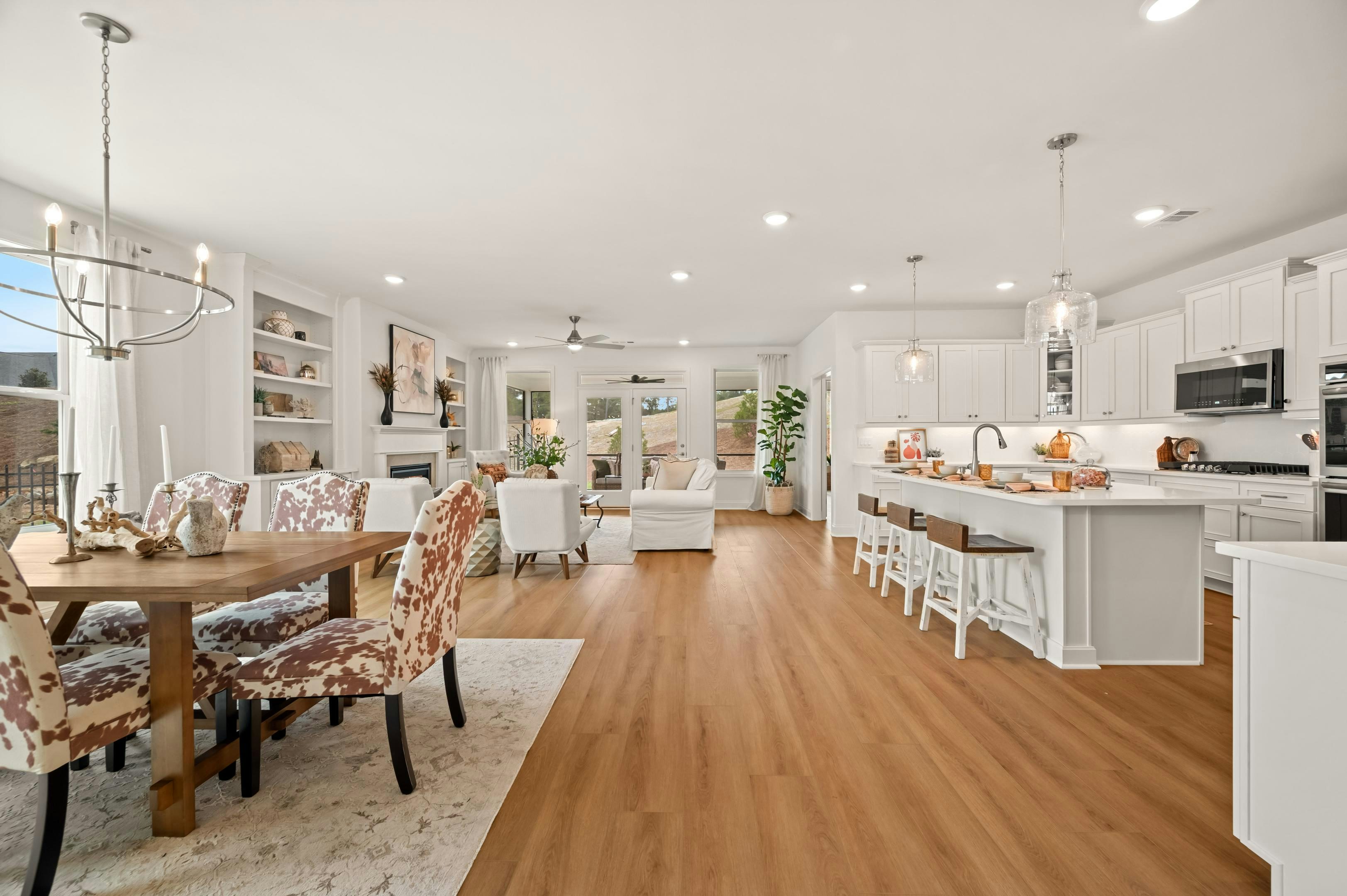 EF137 Cedarwood Open Plan